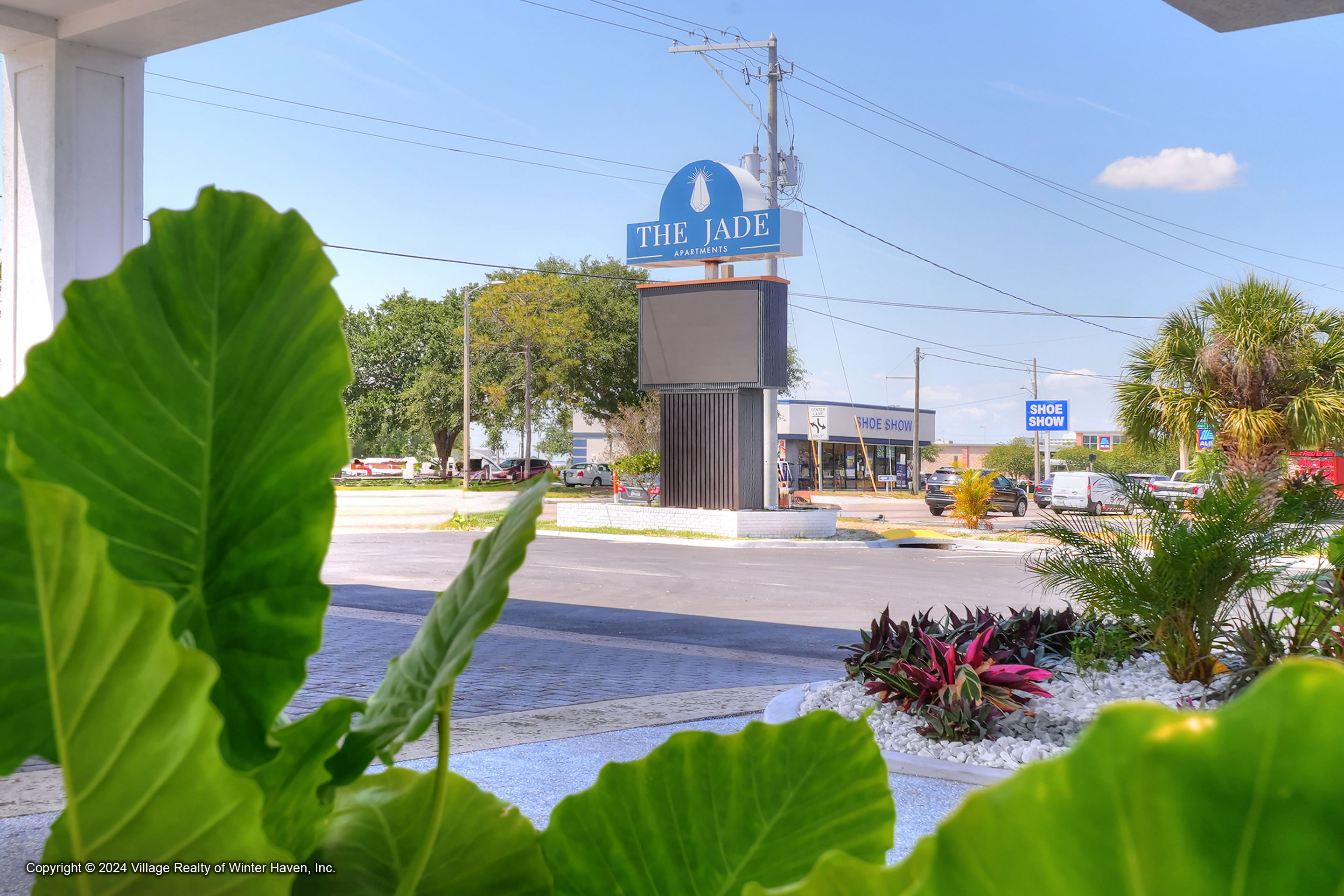 1150 3rdstsw winterhaven thejade exteriors 003 d97c72fb14776b35721e