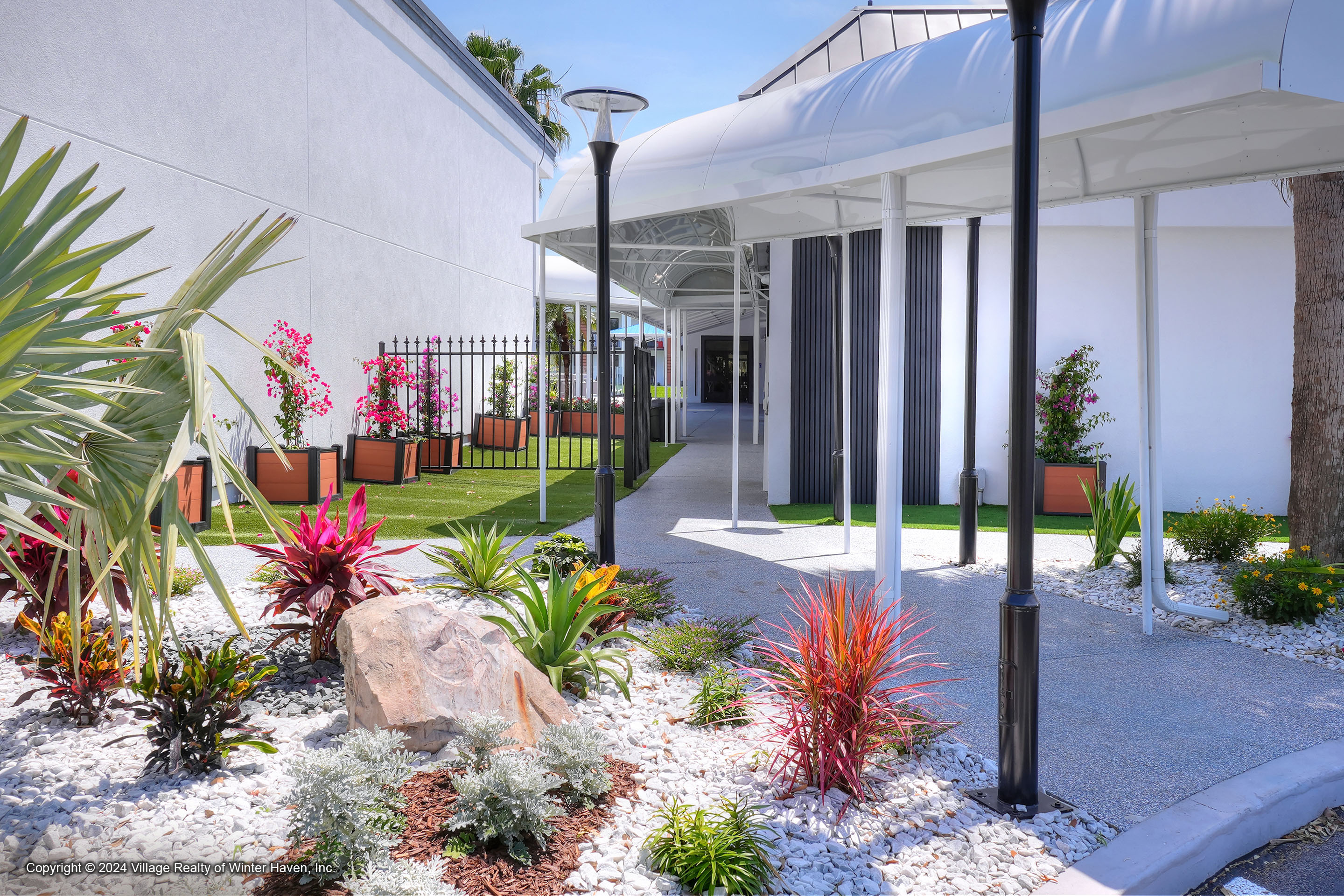 1150 3rdstsw winterhaven thejade exteriors 008 f778fa5a1a85acca6ee8