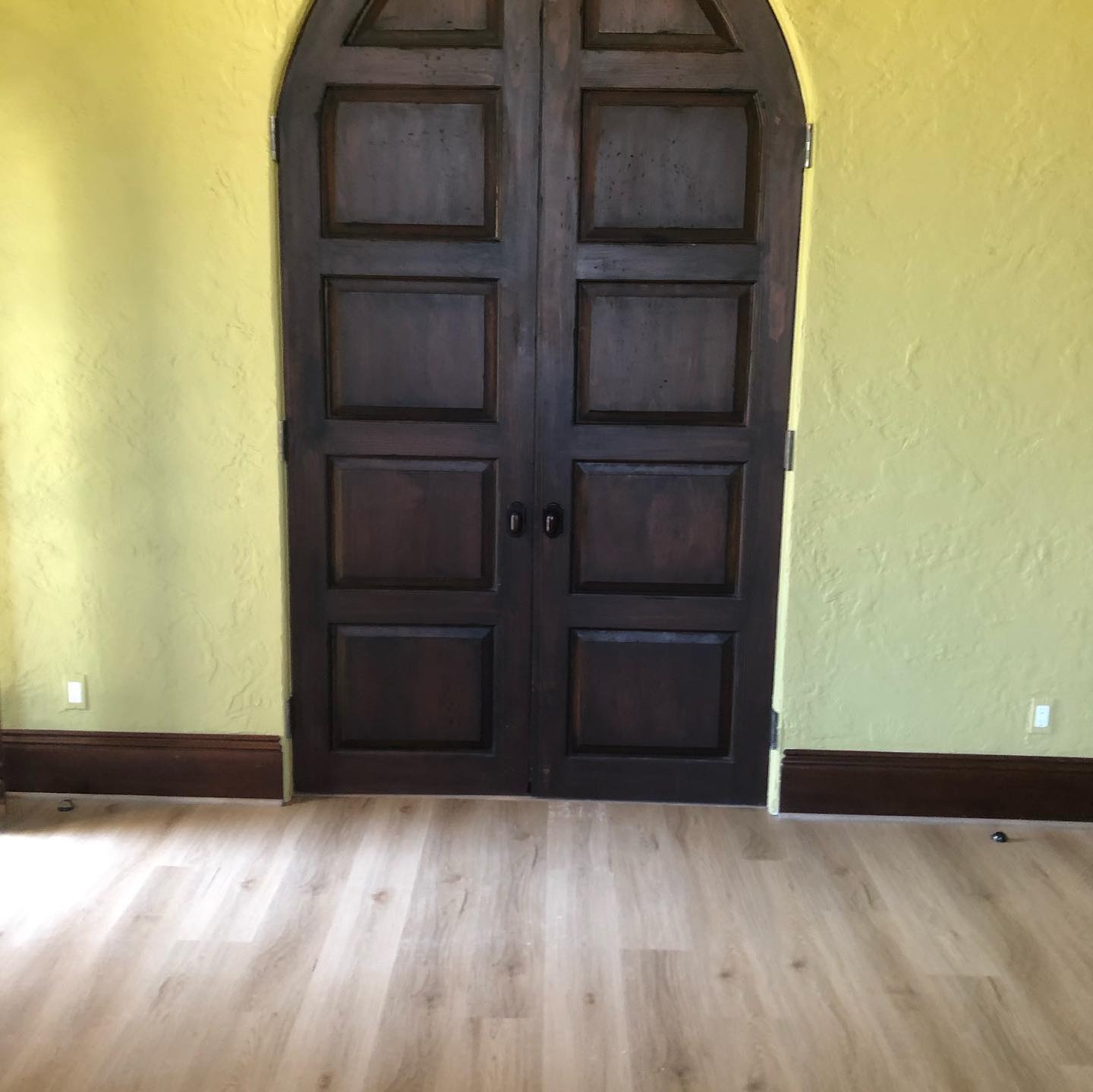 The beauty and durability of luxury vinyl plank flooring in dc metro 2 200752348 318249233291484 5548270612228951212 n 2de533e228d7d873bd27