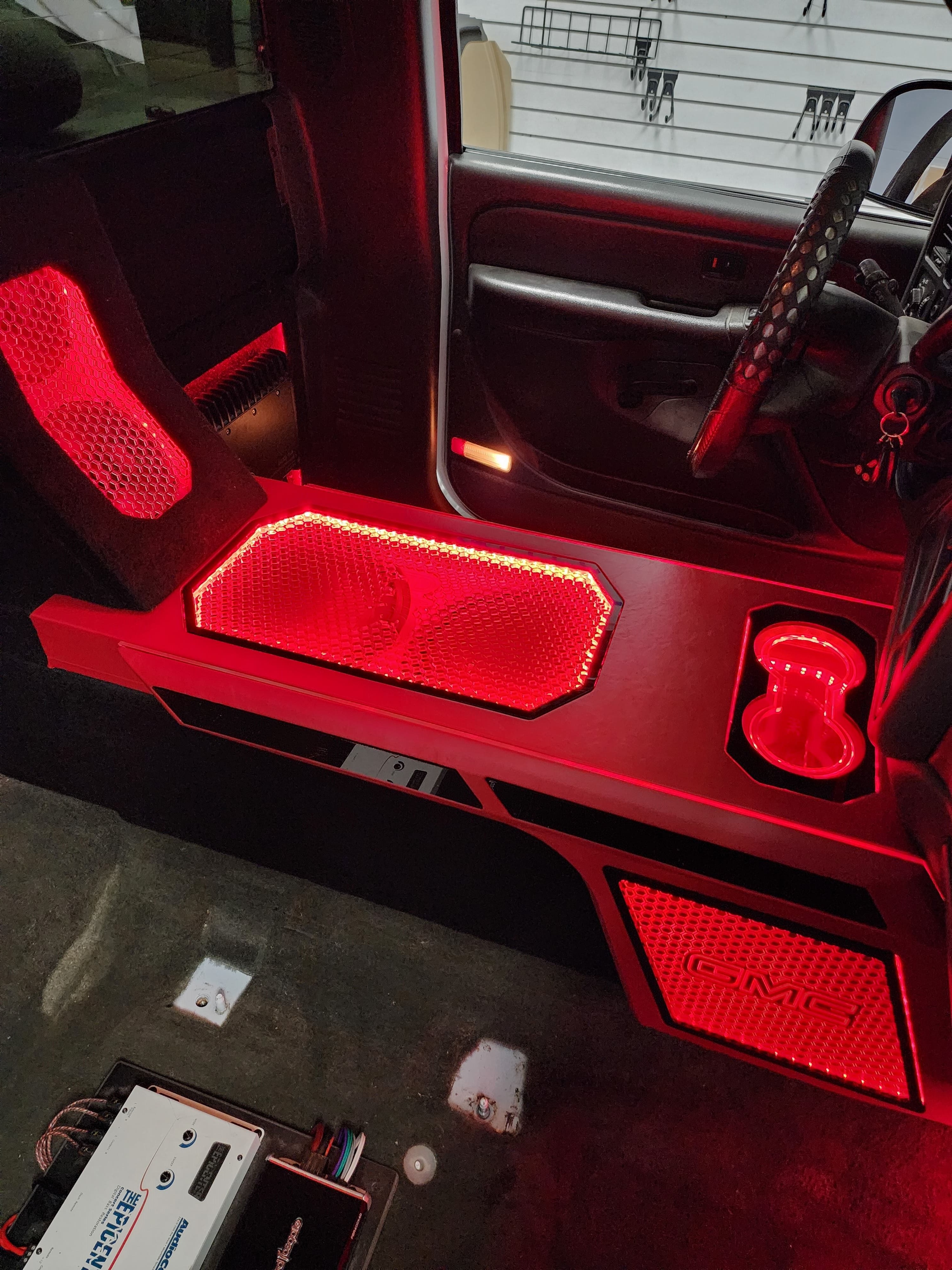 Indianapolis Car Audio Consultation: Your Sound, Your Way