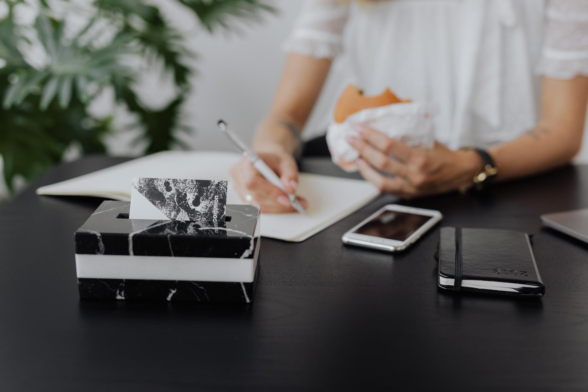 The no-fuss checklist: plan a plastic project that saves time, money and material waste 1 a businesswoman works at a desk with a laptop f02eeec5bd6f069f625f