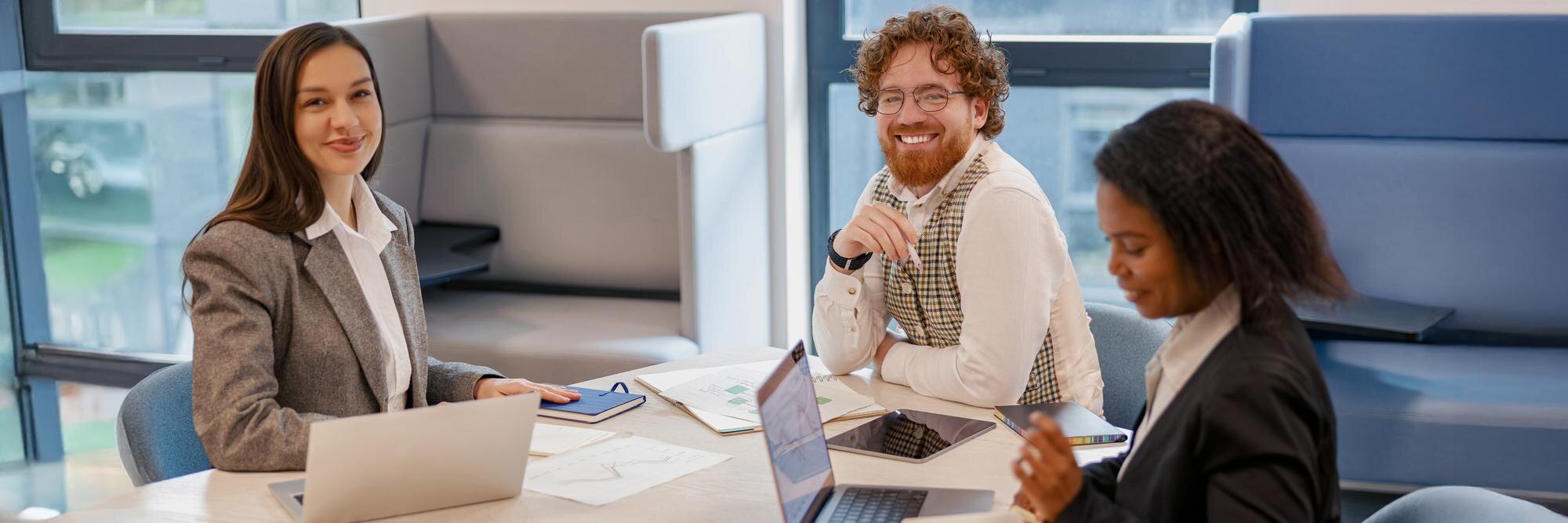 A Team Meeting Is Taking Place In A Modern Office 94F02Ca8Dd071B9A12B0