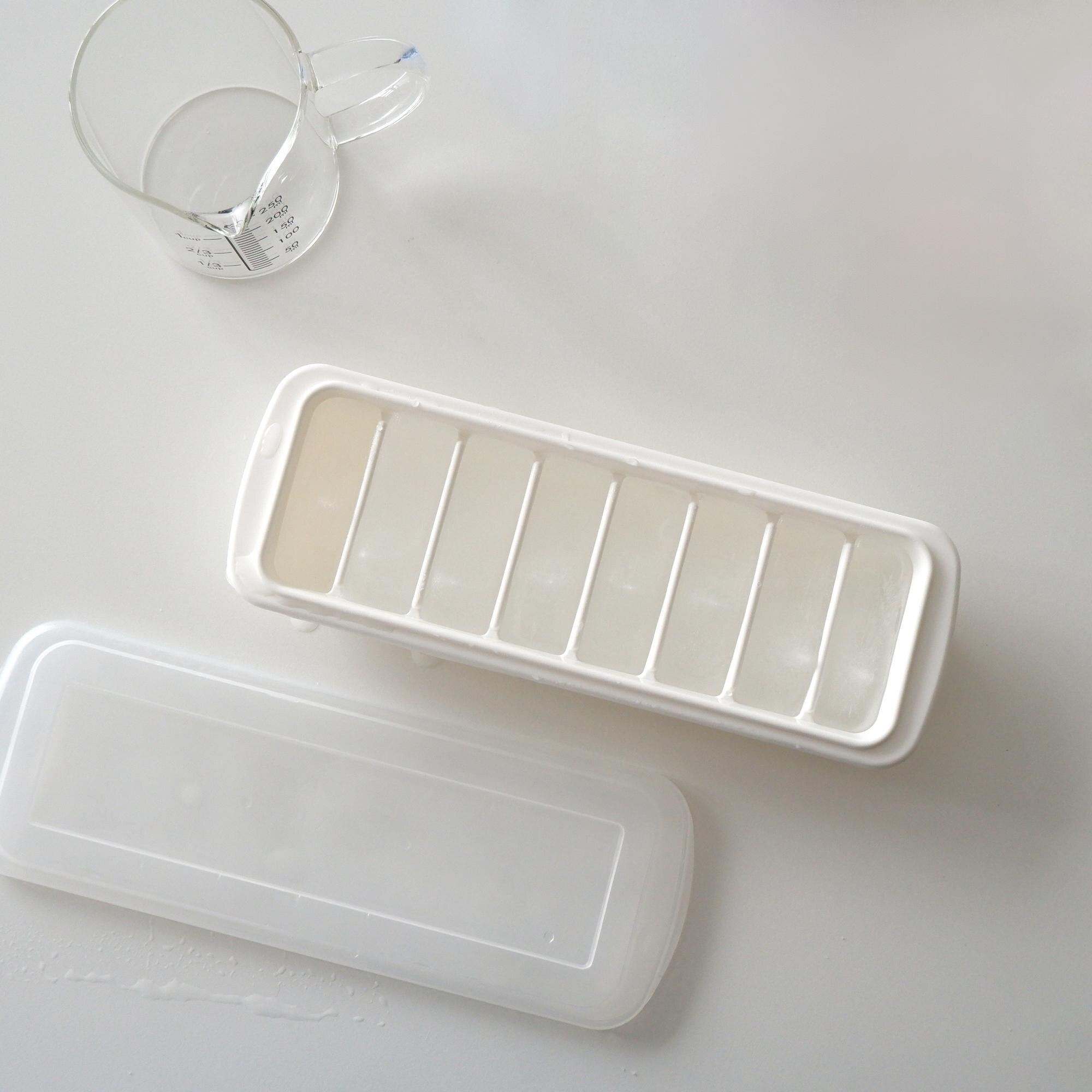 Why Australian Businesses Prefer Locally Made Plastic Products: Quality, Speed, and Certainty 2 a white tray with a white lid that says quot ice q 0e2a016a4ecdd716b553