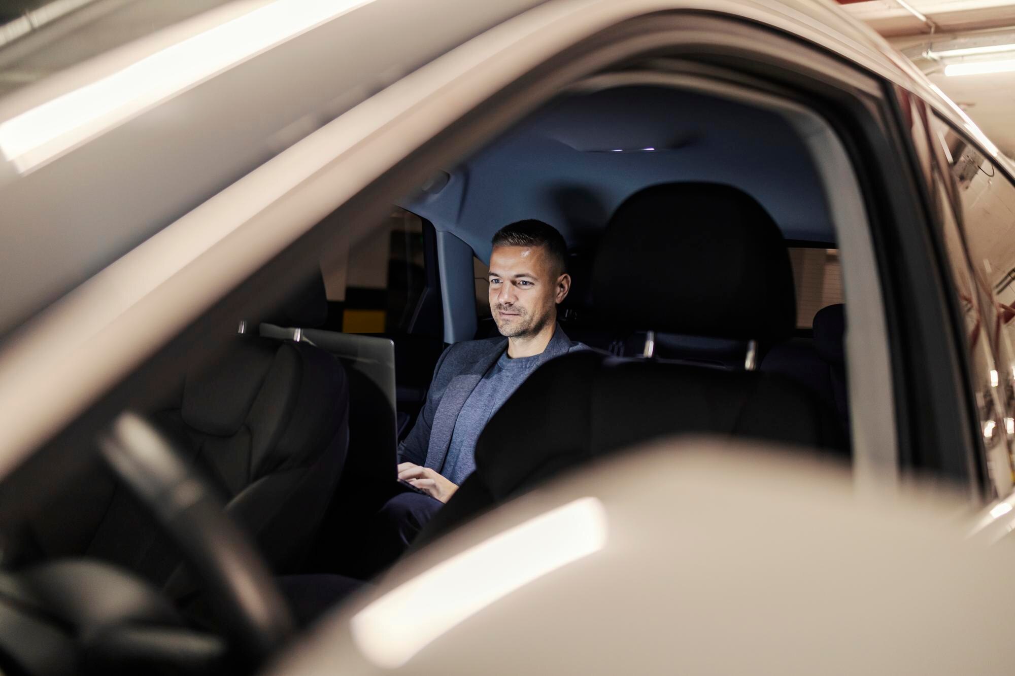 5 Reasons Coolcations & Luxury Car Service are the Ultimate Summer Duo