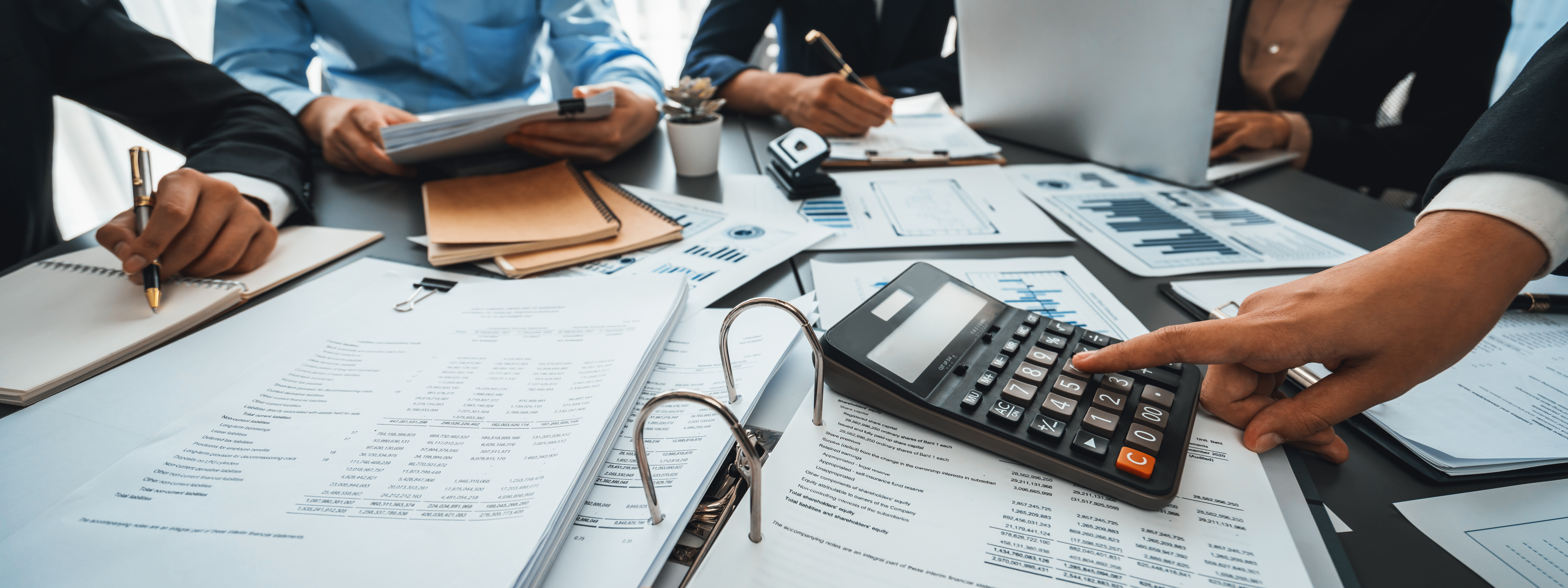 benefits of outsourcing accounting tax and payroll services