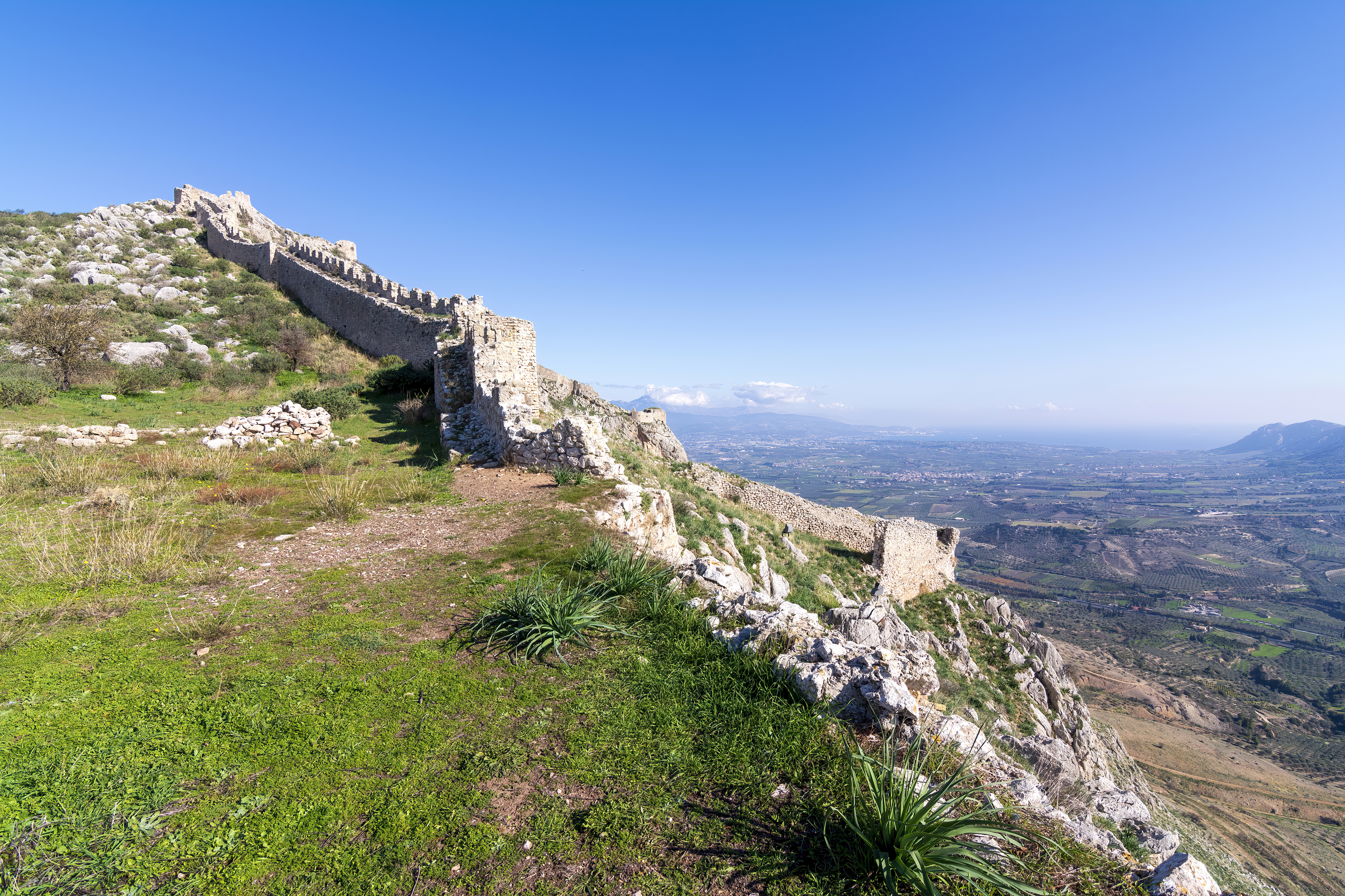 acrocorinth the acropolis of ancient corinth gre 31422a03628e455fb973 BTOURS