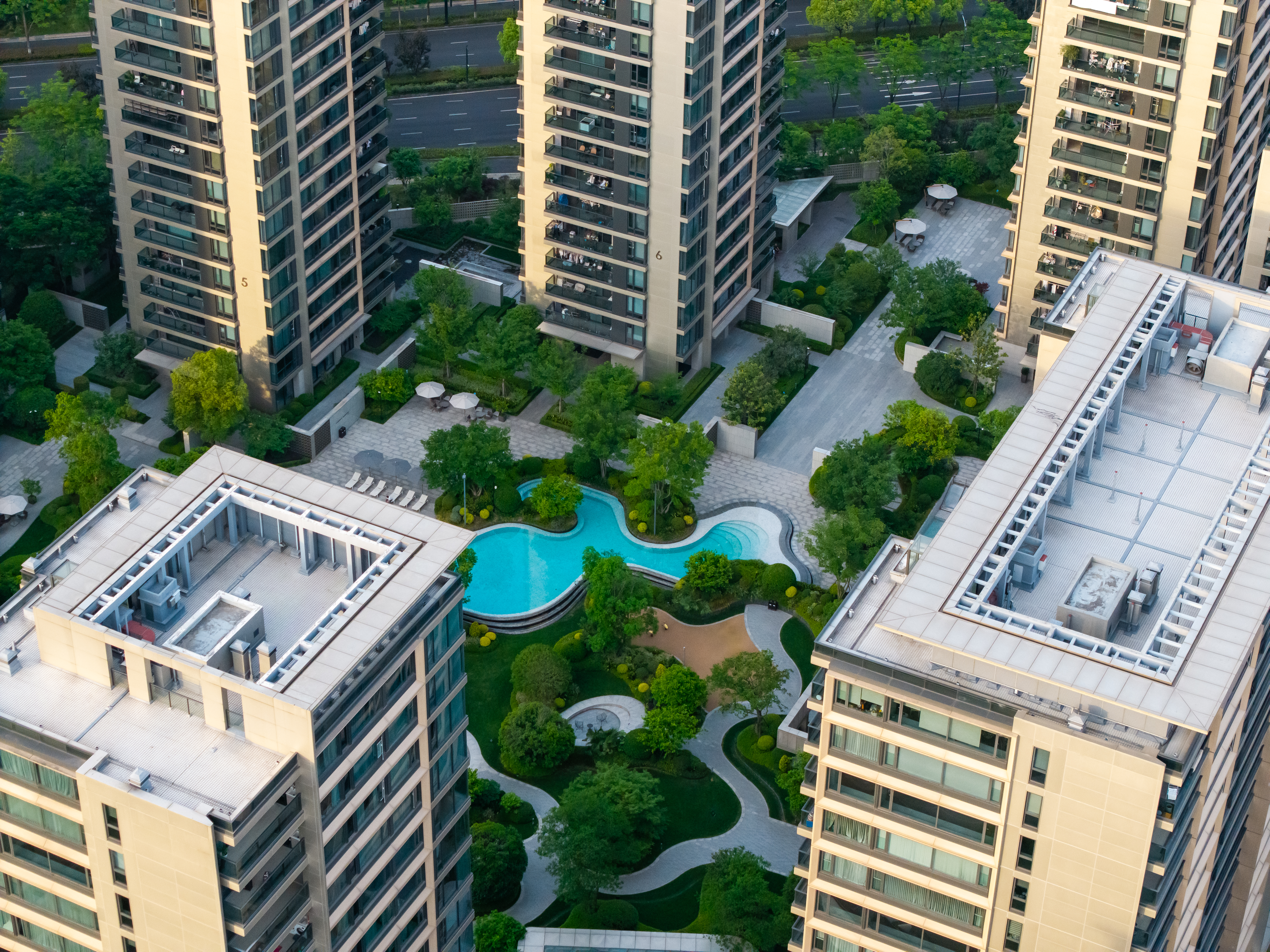 Featured image: Aerial view of modern residential area featuring g-9a9e4e4475d354d75ae6