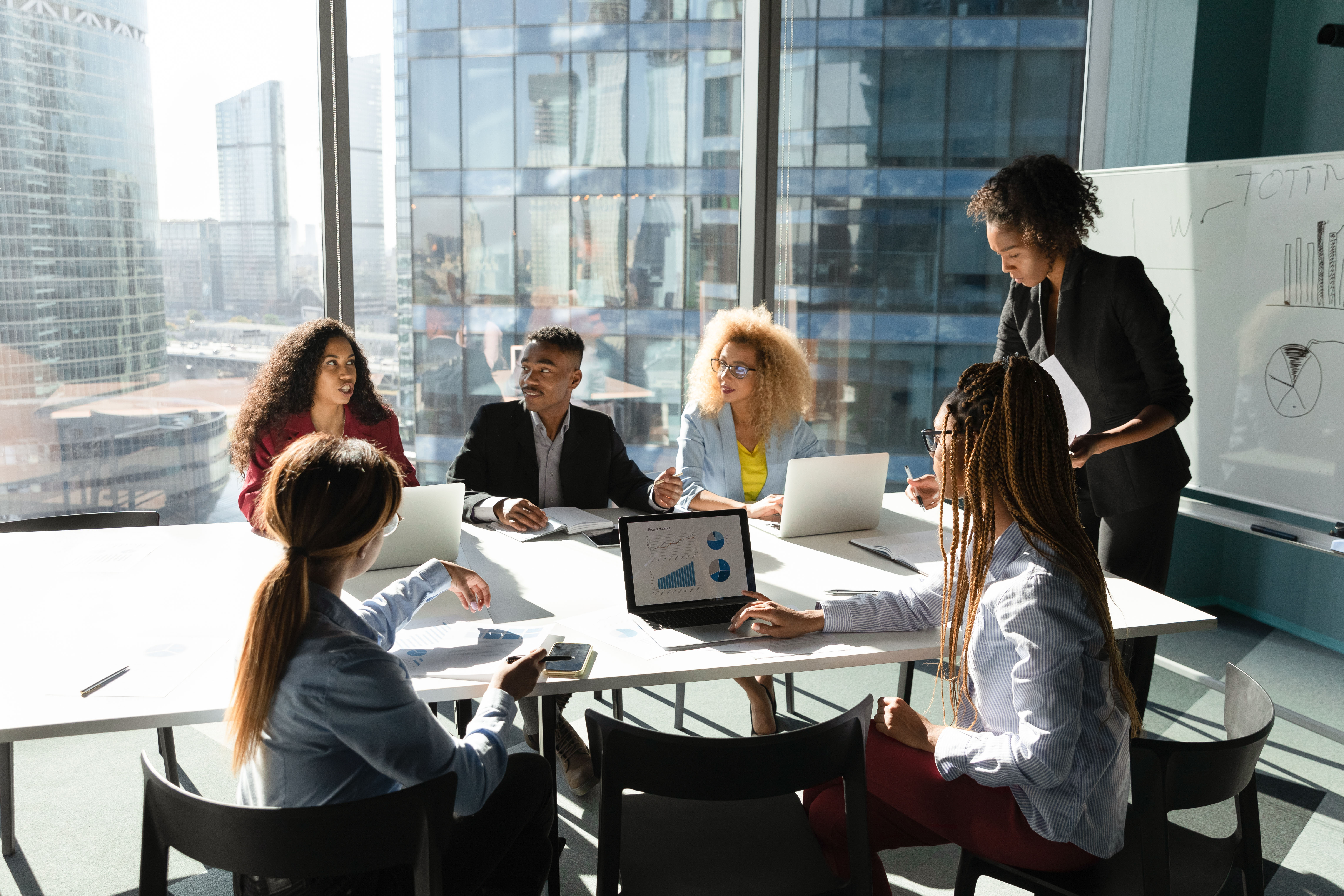 african american business people brainstorming at 811c384279866c2fcb7c