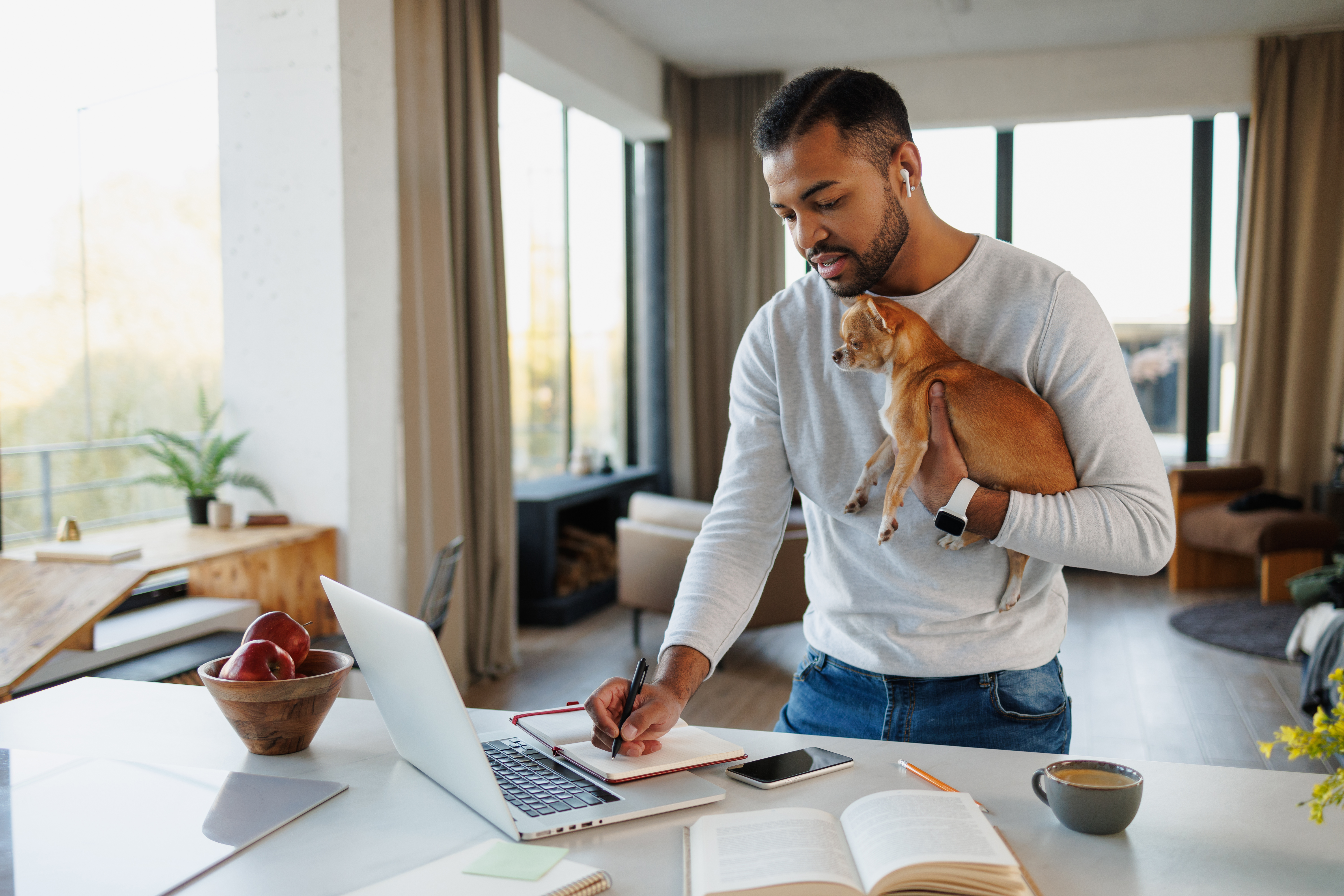 pet sitter in Tallahassee, FL