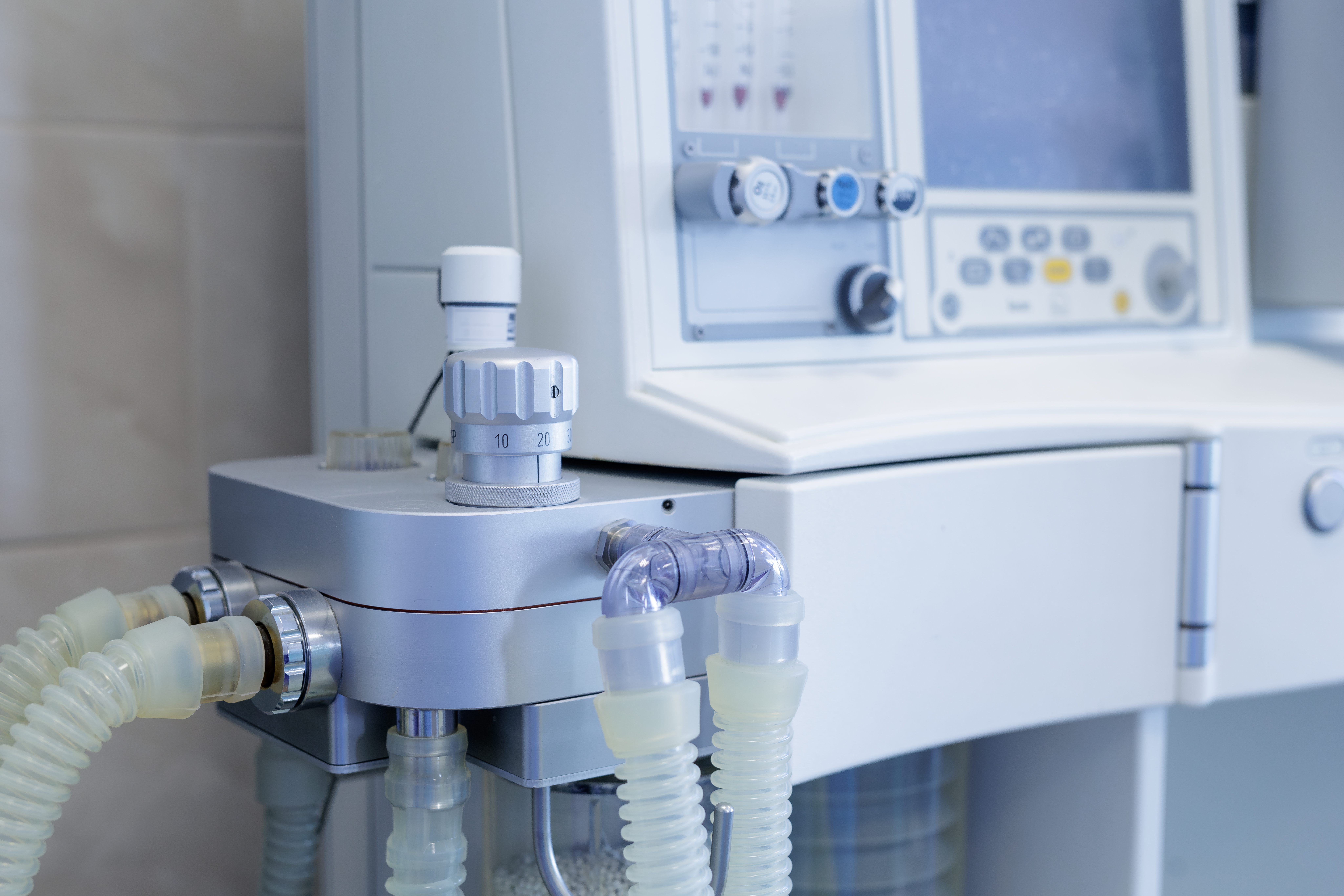 anesthesia machine with ventilator tubing and cont 8ecb15ad19c240208194