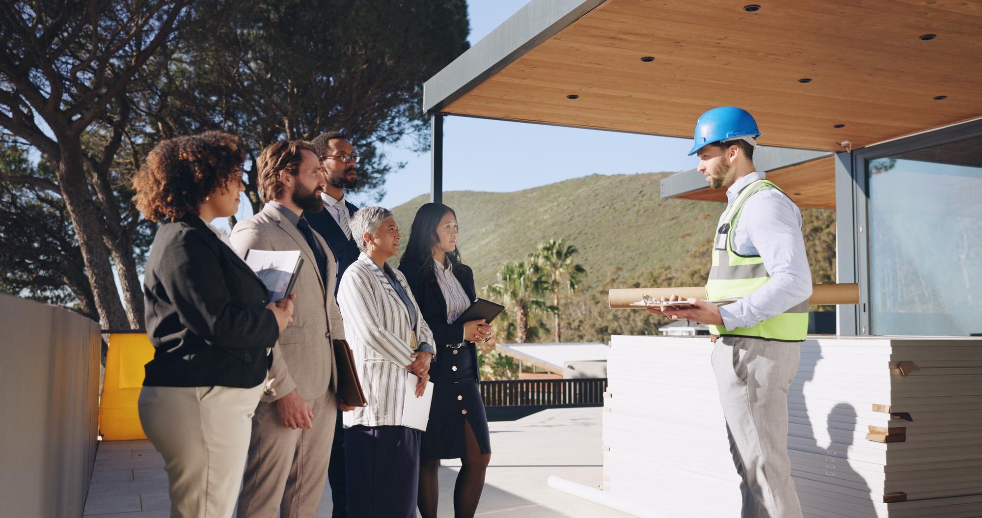 alt="how to choose the license contractor in San Diego"