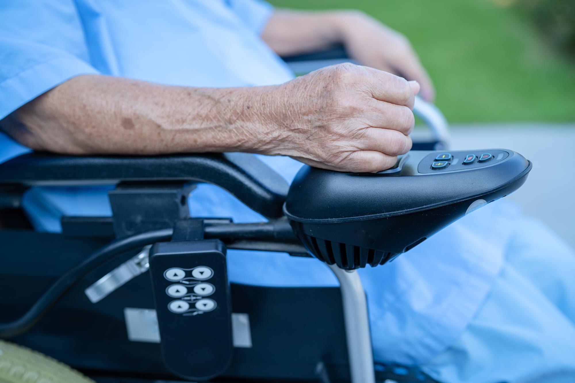 asian senior or elderly old lady woman patient on df8a3893ee6350917113