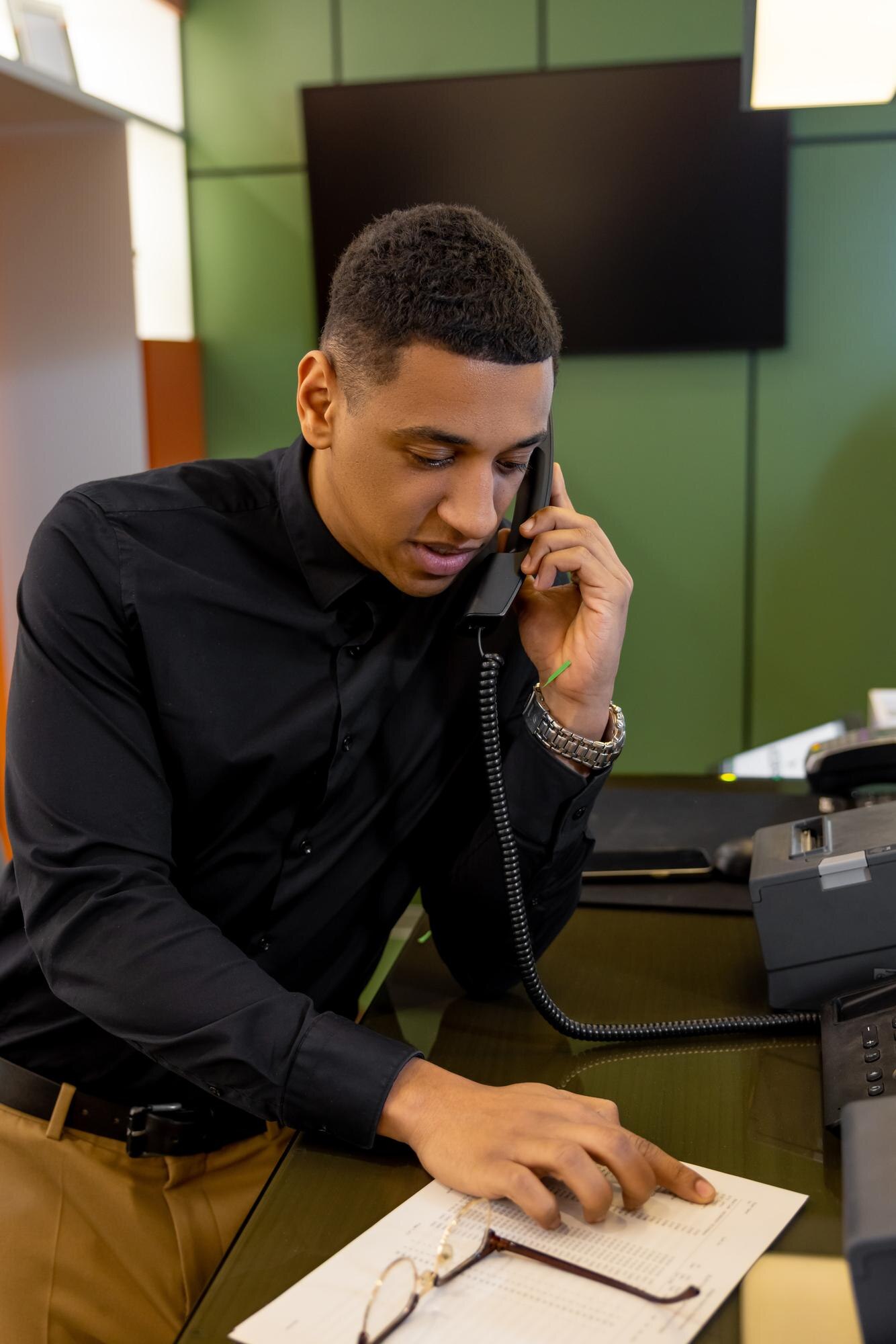 Why Los Angeles Service Businesses Are Replacing Manual Booking With AI and What It Returns