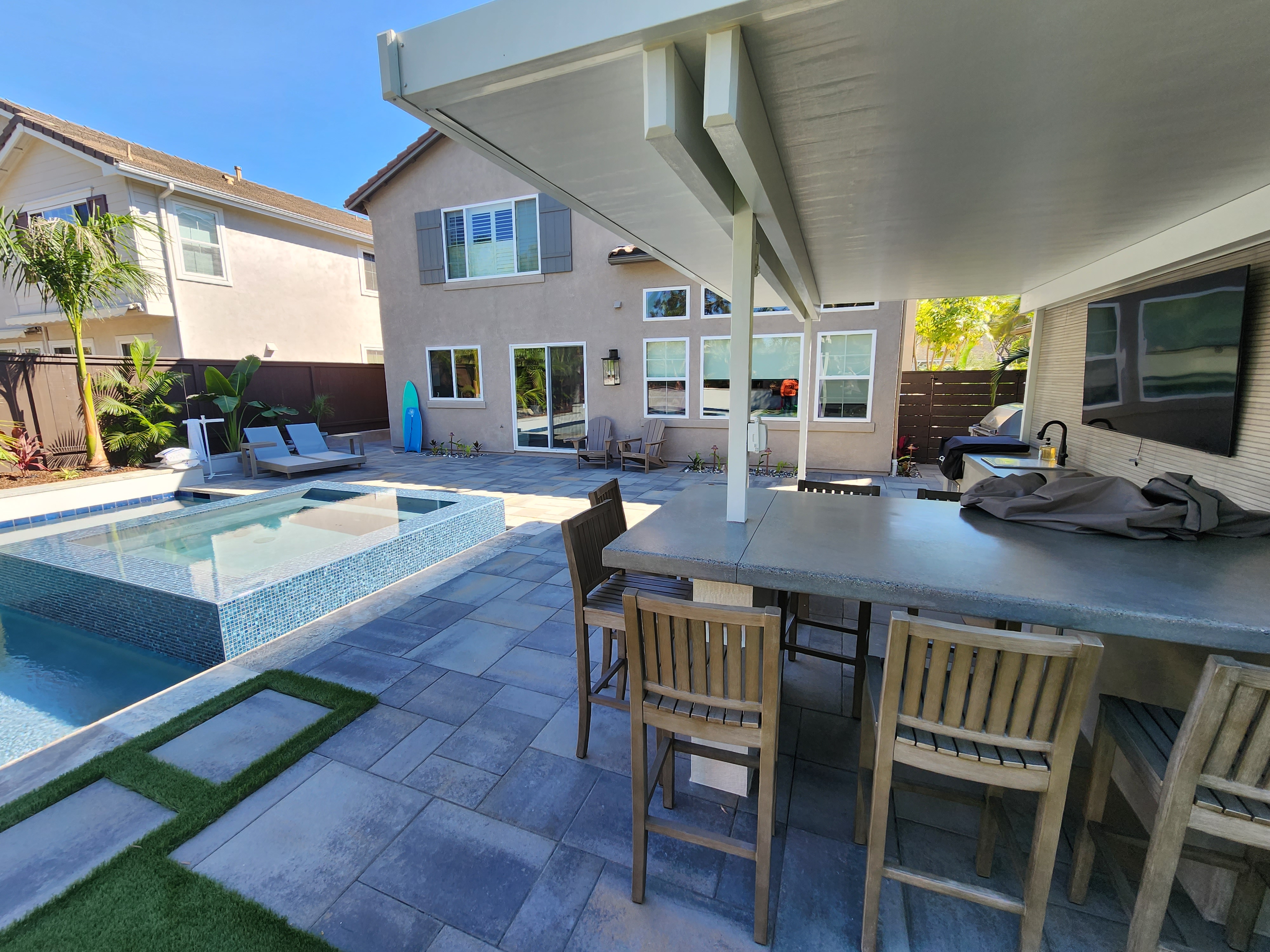 alt="calcleanseal back yard and patio installation contractor"