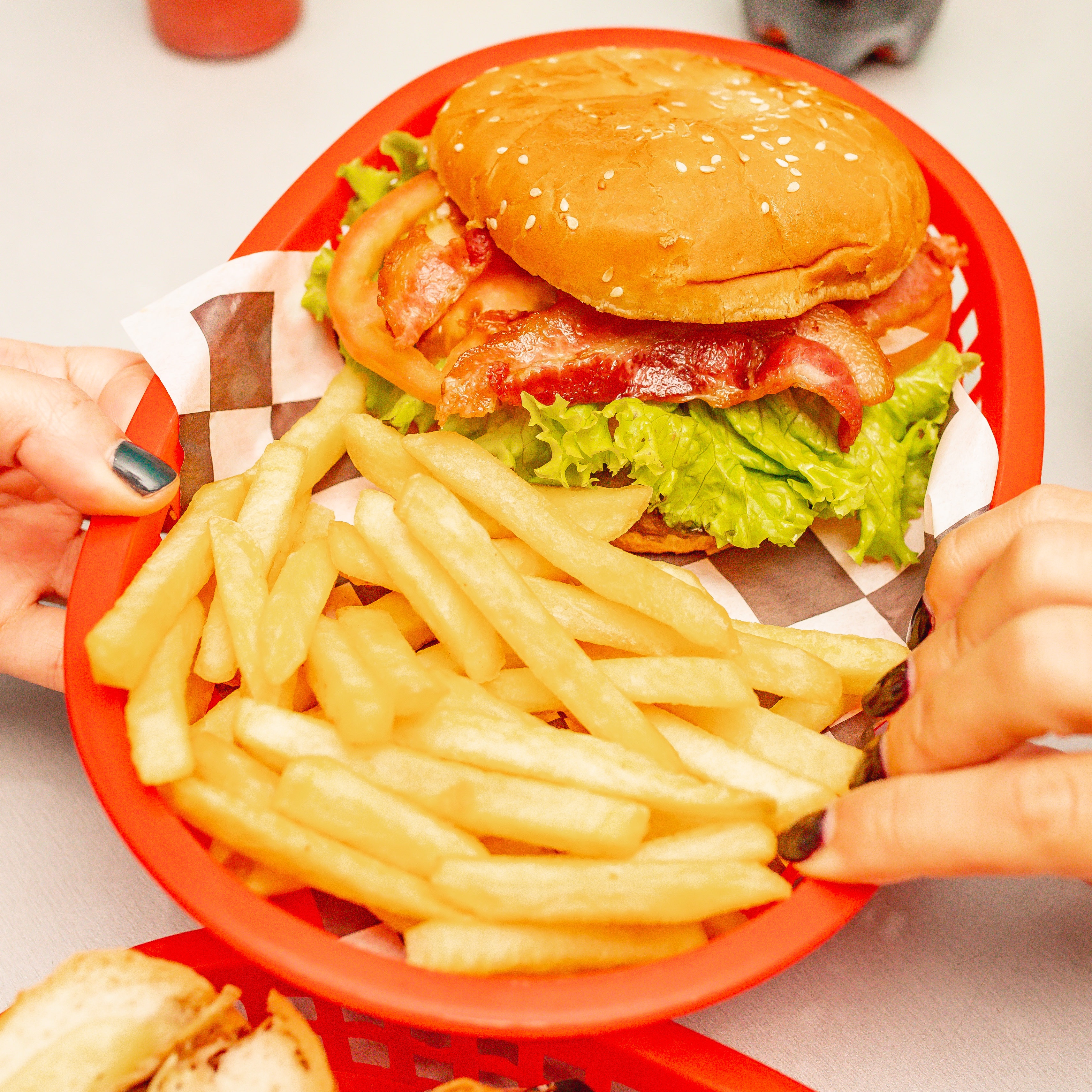 bacon cheeseburger 4ce5c913beef9ef48c87
