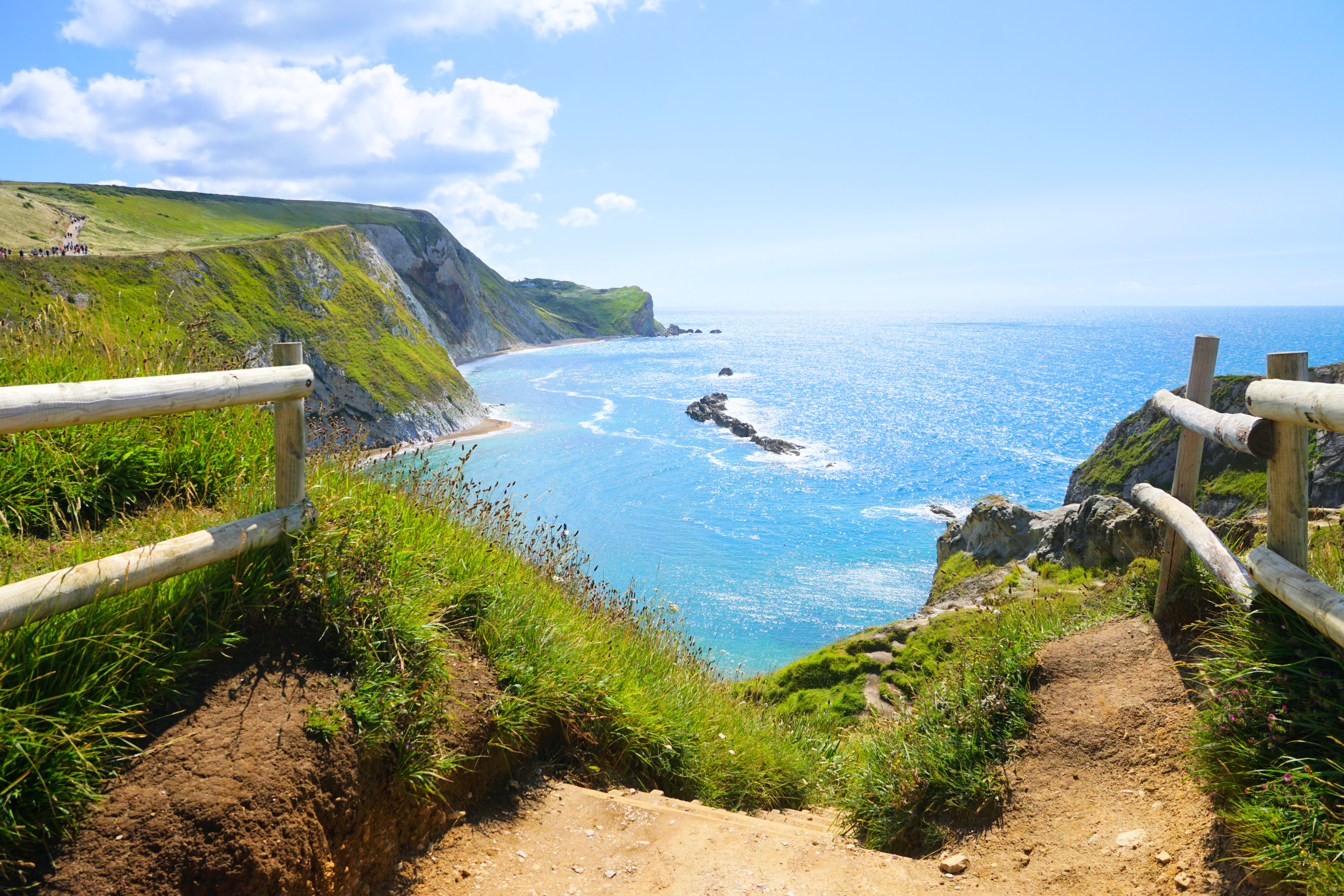 beautiful dorset coast views england 2d6e8d1aaa7b0dd08f31 BTOURS