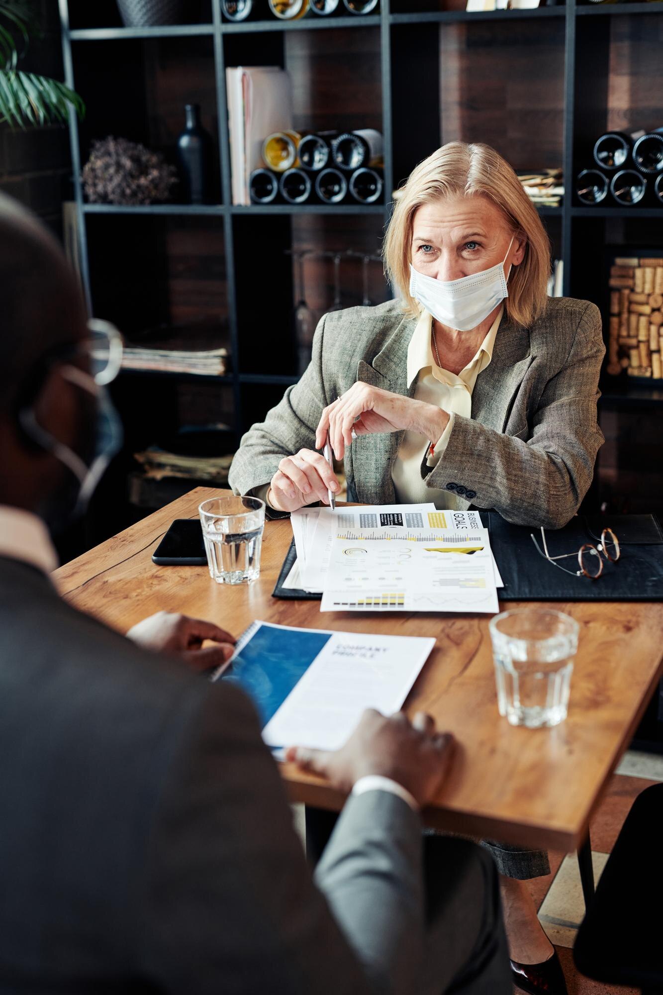 Diagnóstico fiscal especializado: maximiza deducciones y libera capital en Airbnb y restaurantes