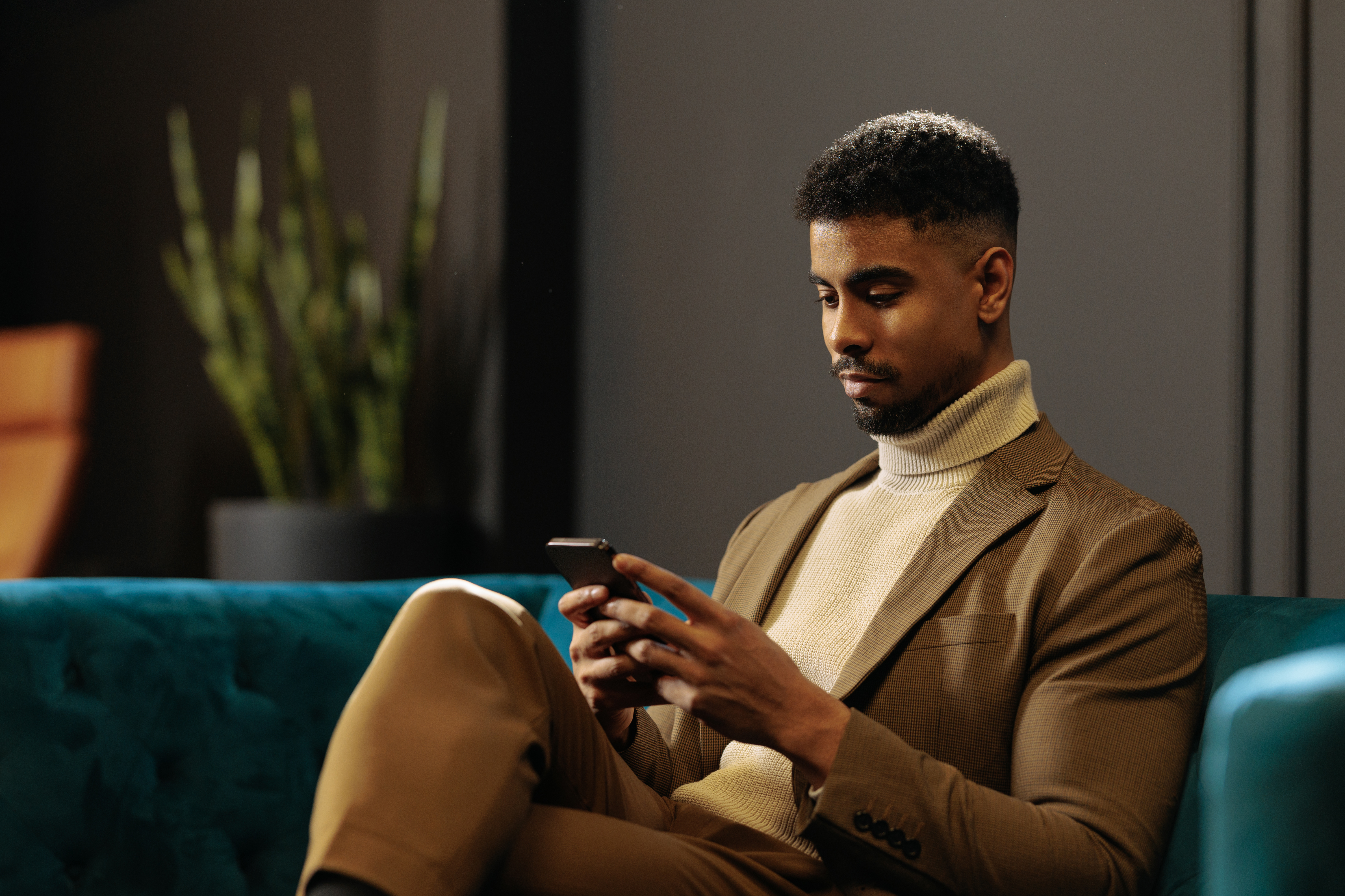 Real-Time Credit Monitoring: Catch Changes Early. Act Fast. Build Credit.