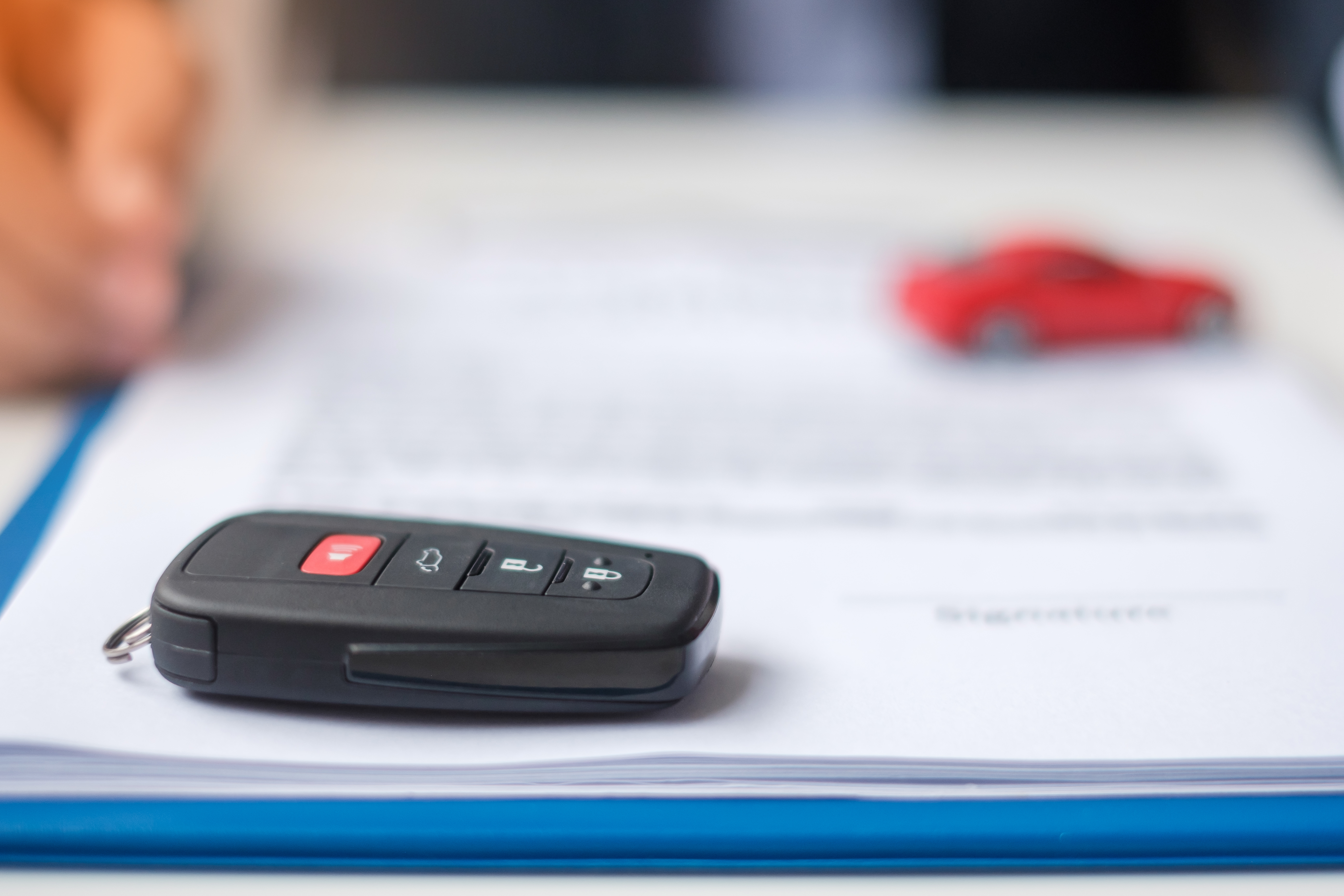 businessman signing contract document rental cont 3ef5a8ec2b0c7dc54ba7