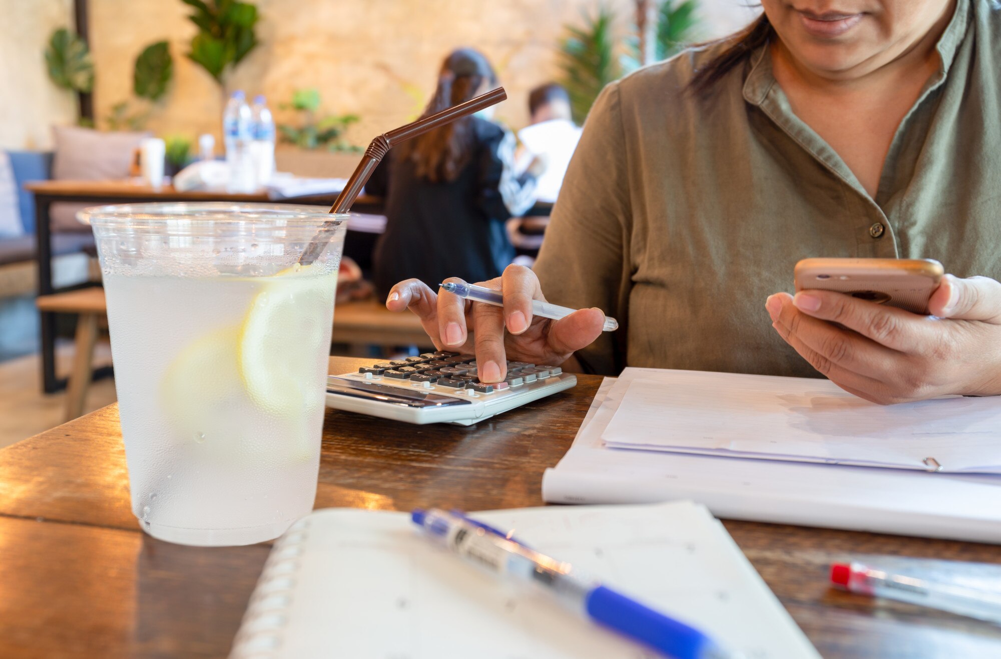 12 pasos para un cierre fiscal exitoso en hospedaje y gastronomía (Airbnb y restaurantes)