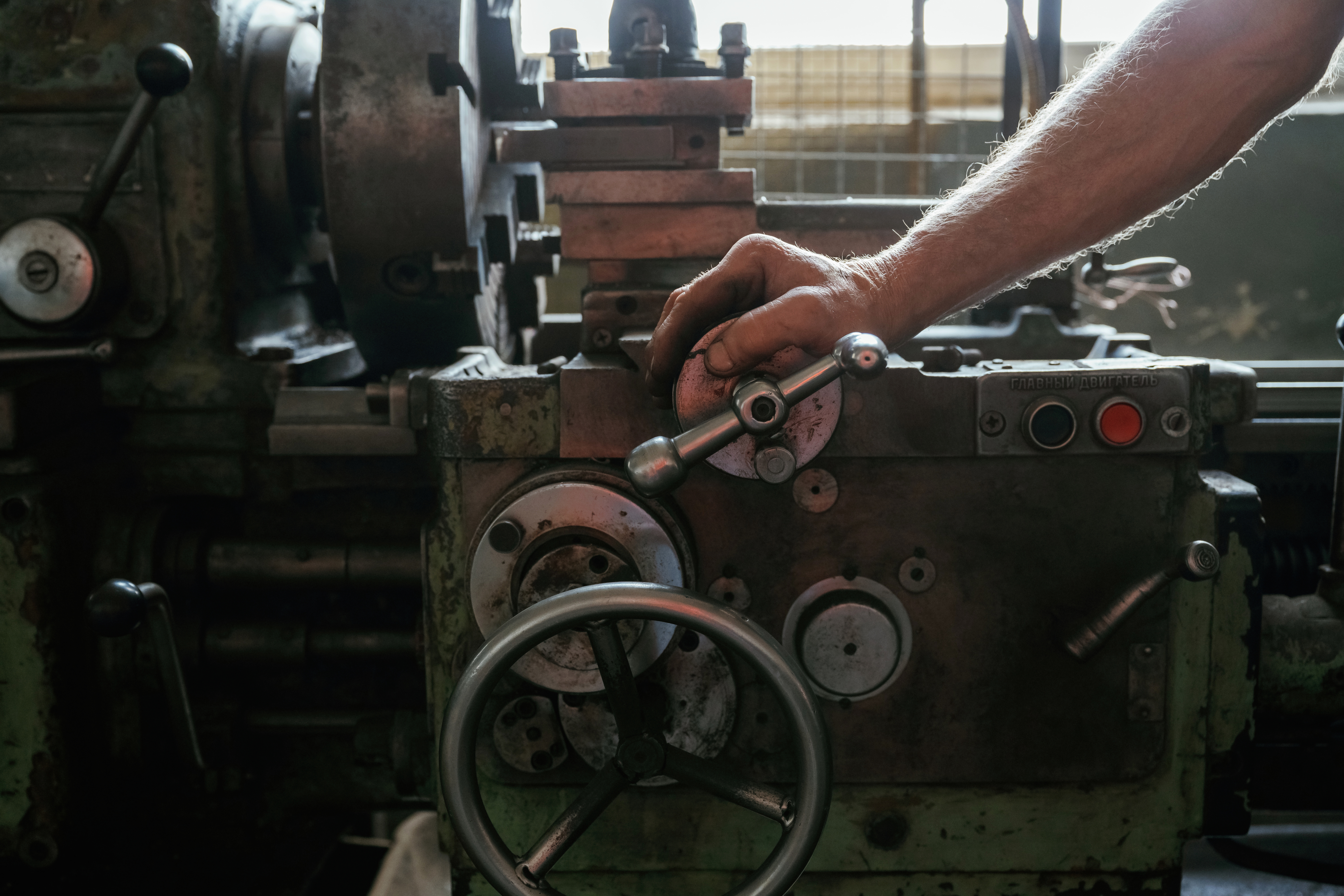 Local Manufacturing: Faster Project Timelines and Rock‑Solid Reliability 3 busy man close up of worker s hands operating ind adbfe34677e326df4c87