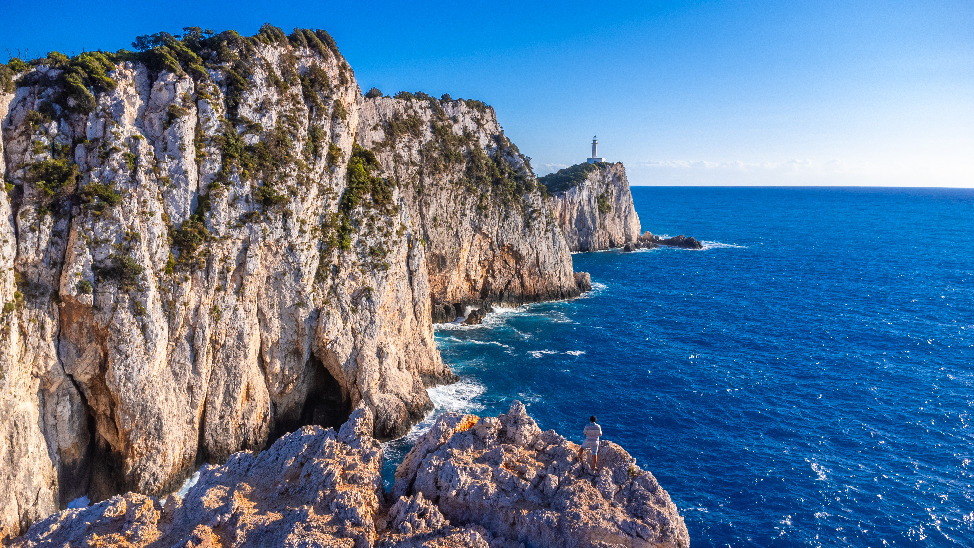 cliffs at the lighthouse or cape ducato lefkas in d543241385b255a82ea1 BTOURS