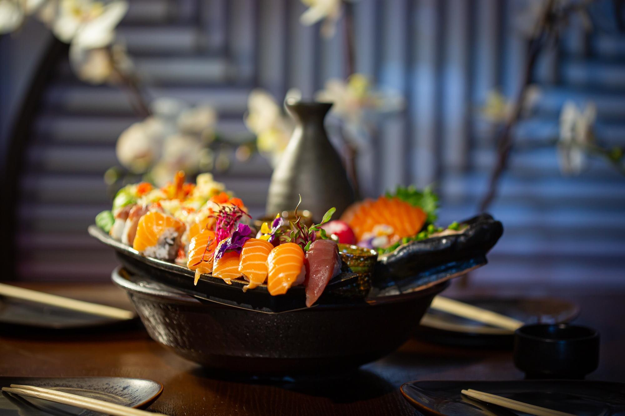 close up of sushi served on table de03d530d255cf948b74