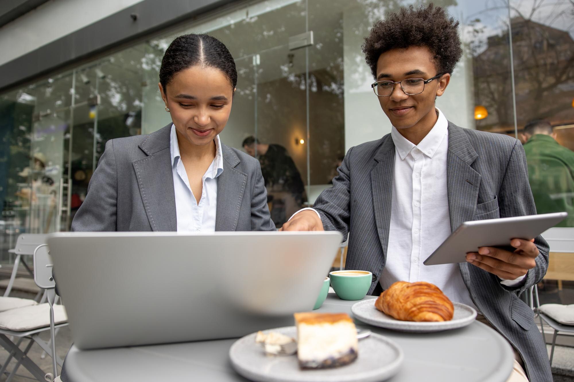 Contabilidad en la nube para Airbnb y restaurantes: simplifica procesos y maximiza ganancias