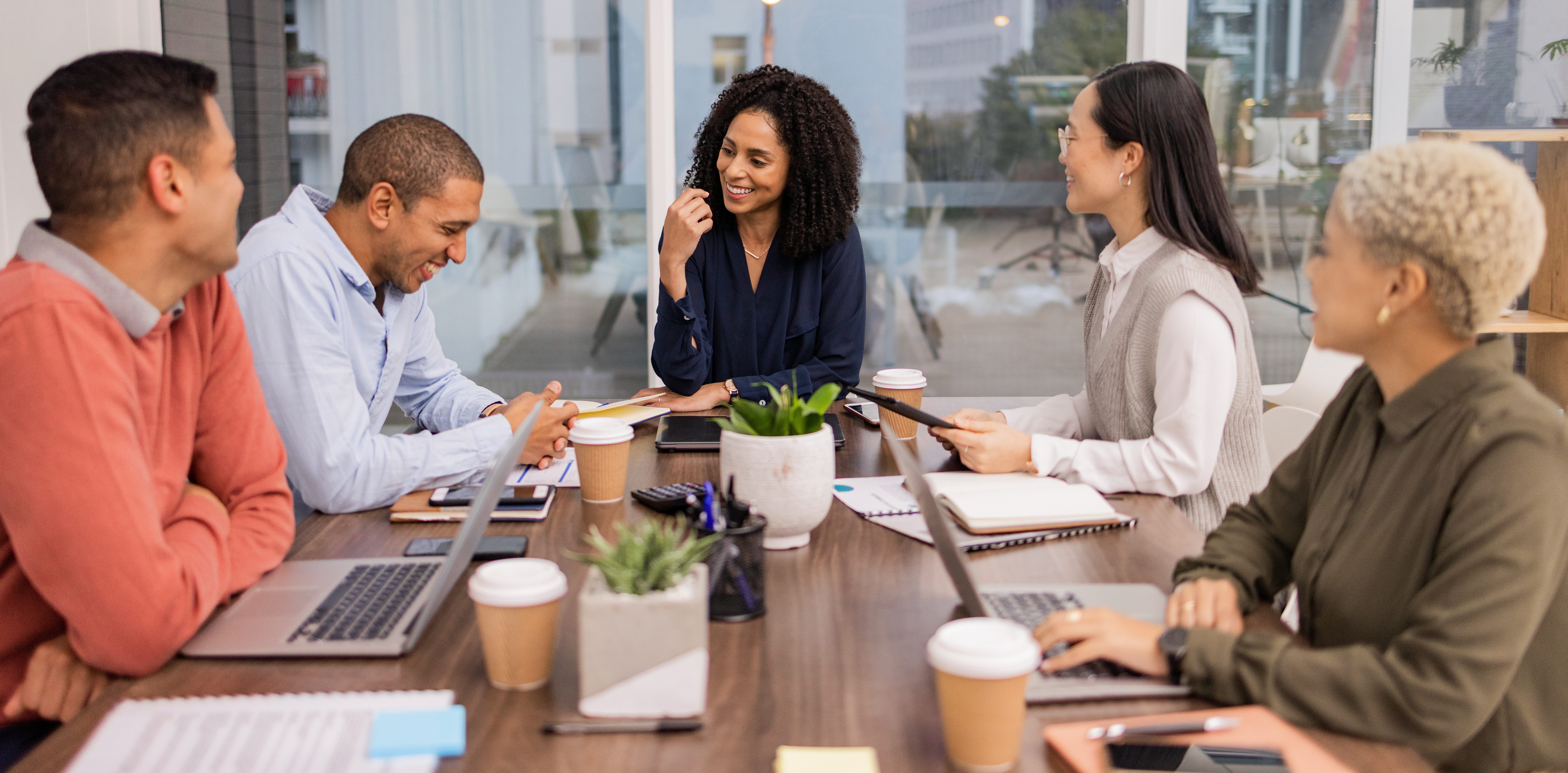 Prepárate para un Año Nuevo de Éxito Financiero con Caprioli Contadores