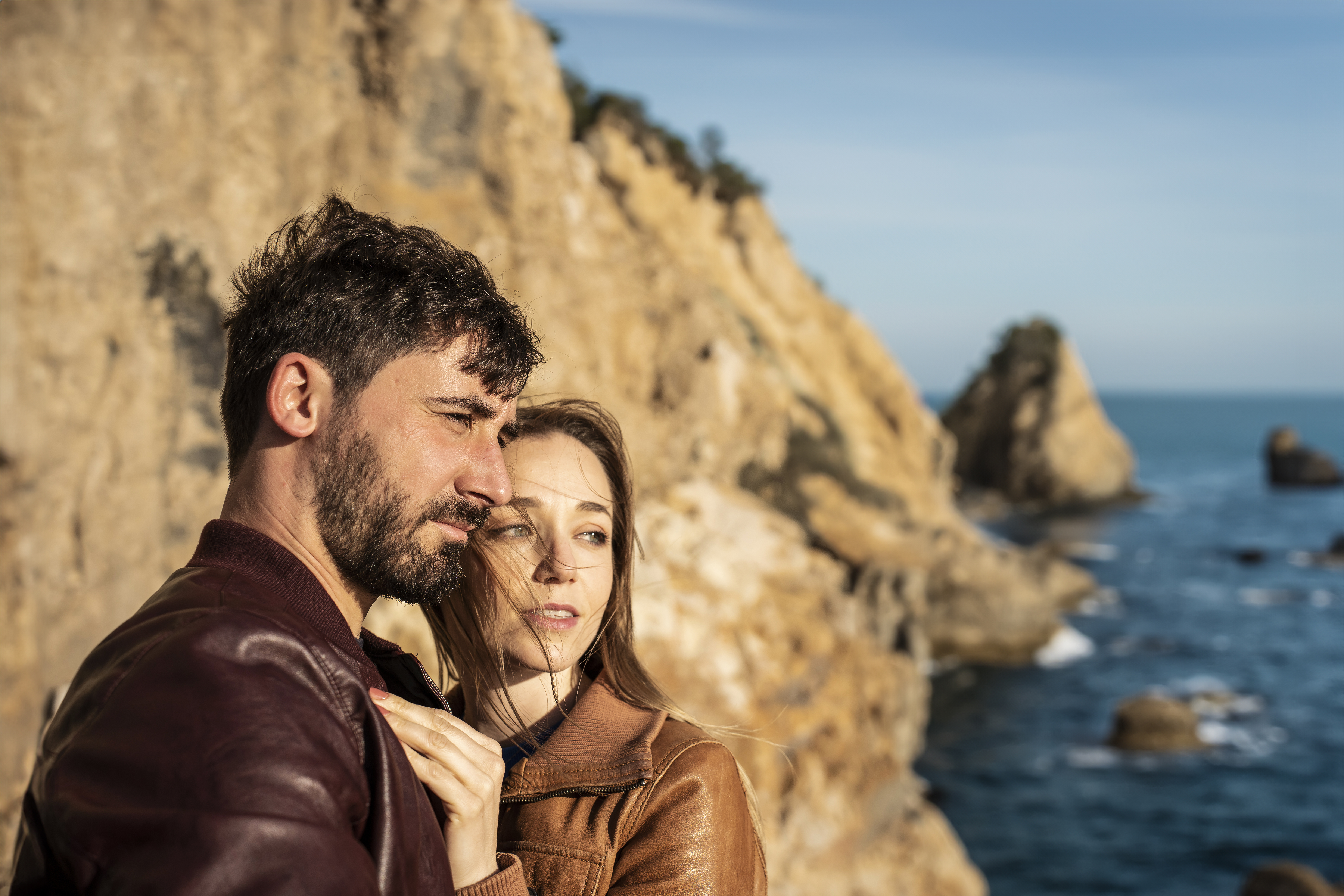 Freedom Meets Confidence: Why Self‑Drive Tours Suit Today’s Traveller 5 couple enjoying a scenic view on a rocky coastline 251aec764a339b27c8c4 BTOURS