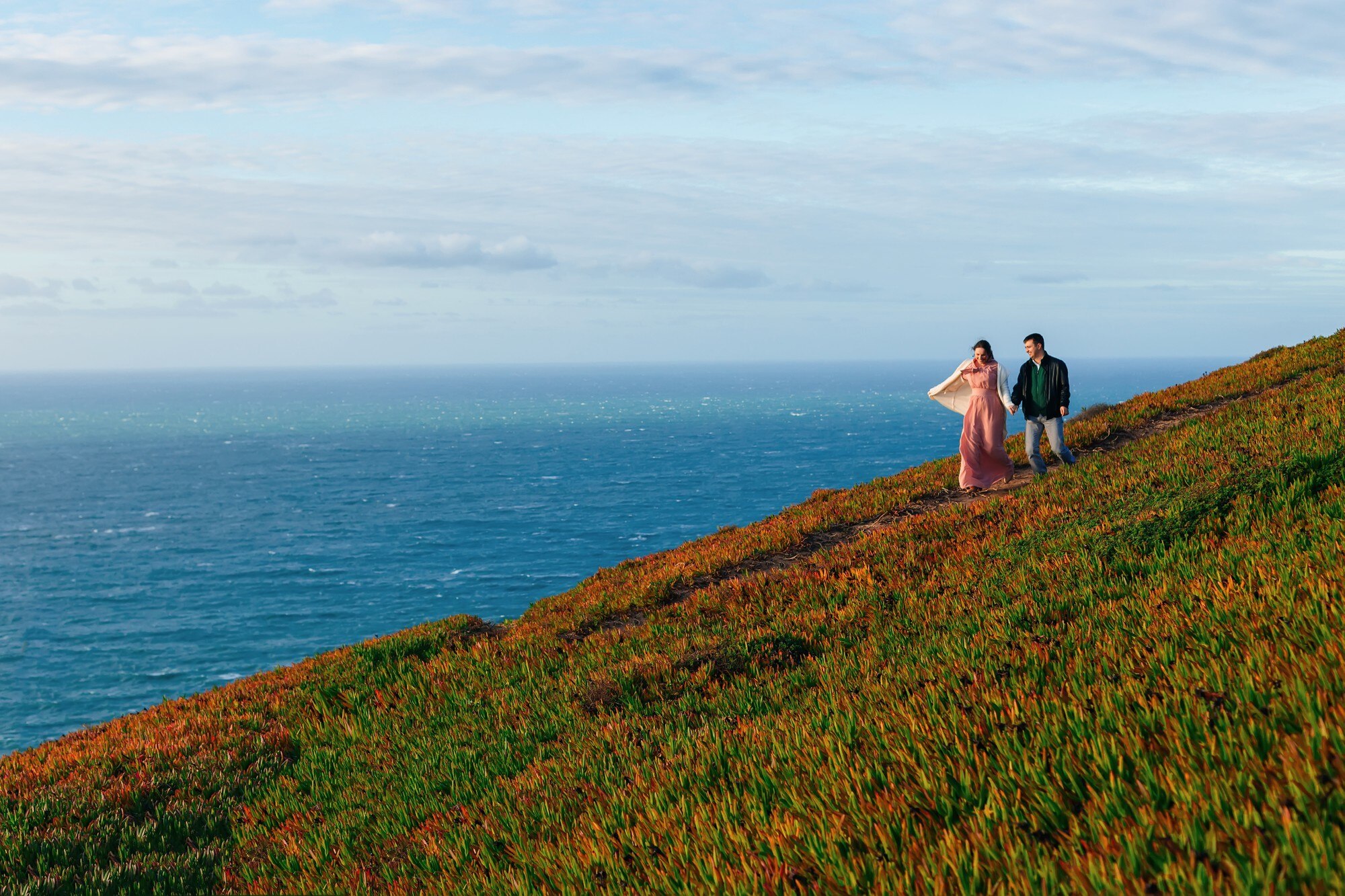 couple in love look at each other and walk along t 44c34016afd21c0146e2 BTOURS