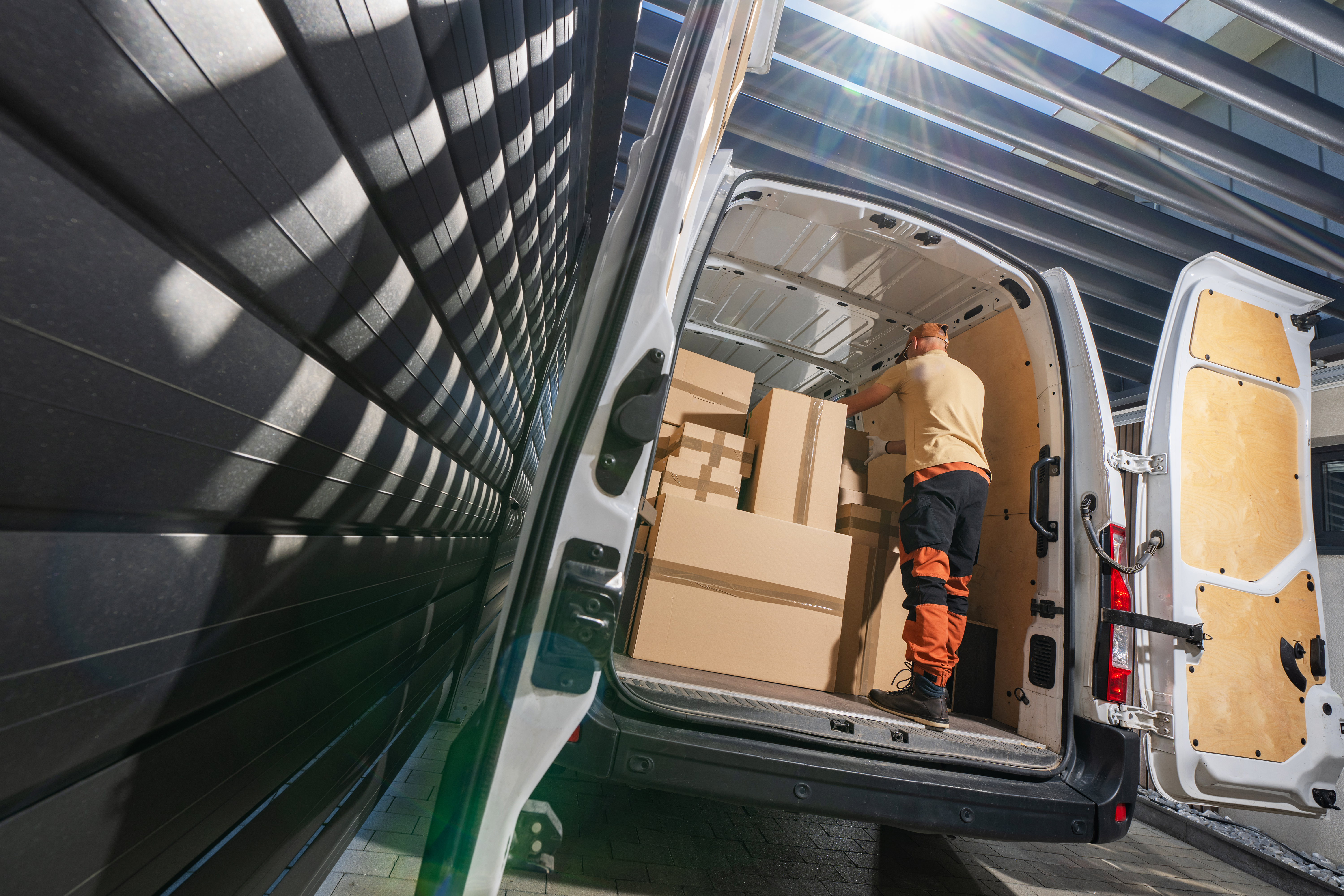 The hidden cost of supply runs—and how local delivery keeps your job moving