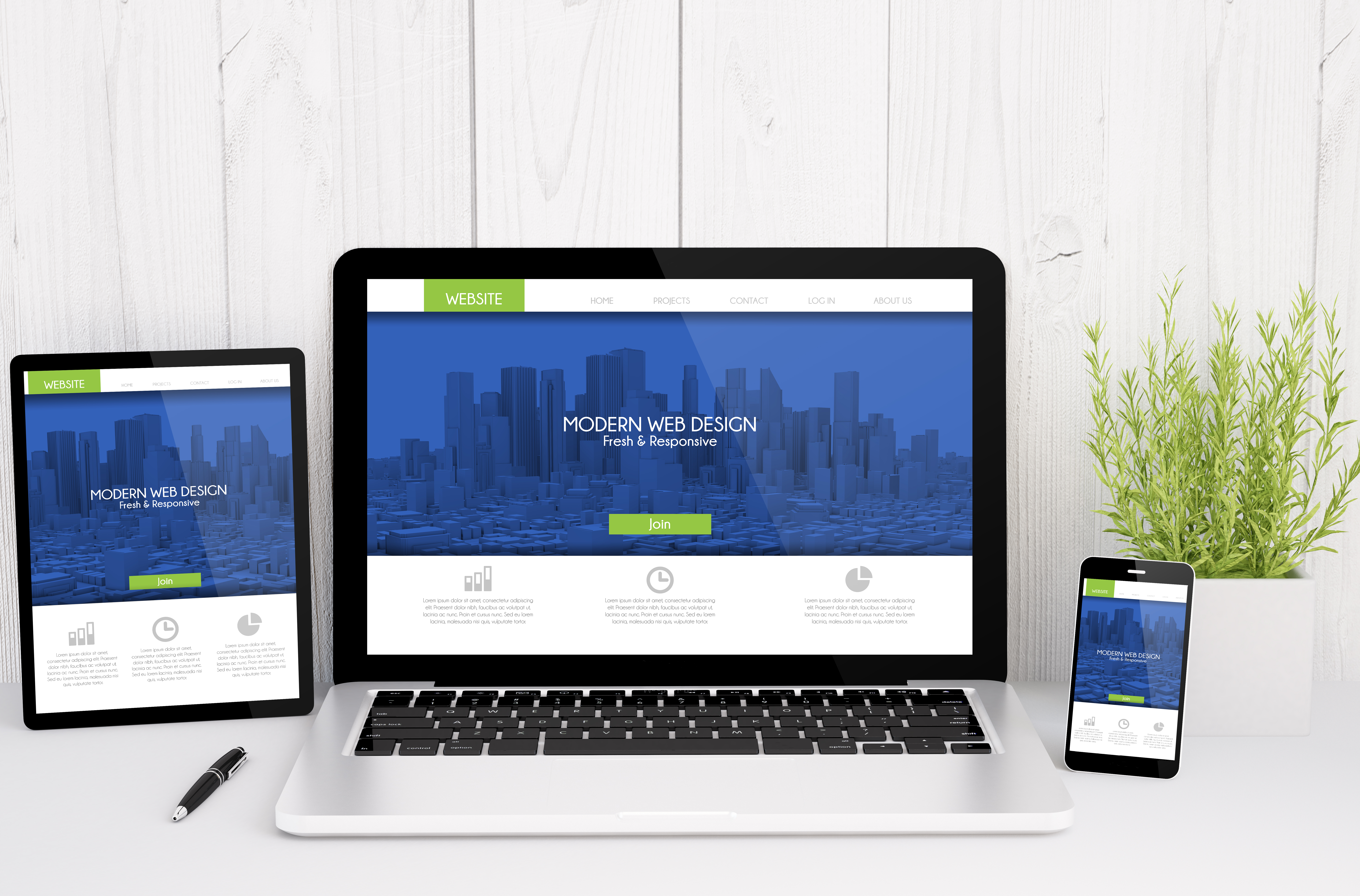 devices on table with responsive design 771be43e694eddb94736
