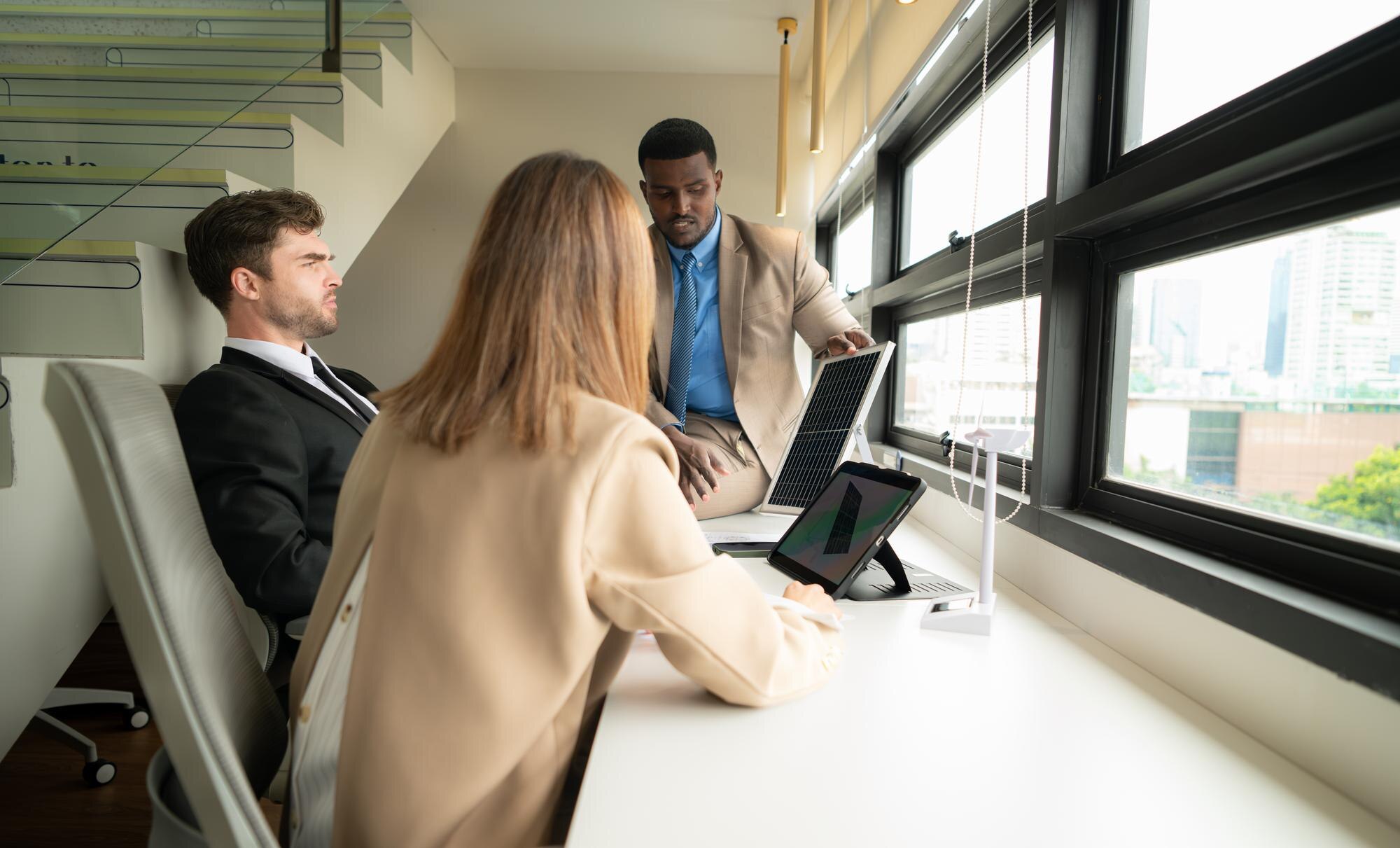 Diagnóstico fiscal gratuito: descubre deducciones ocultas y libera capital en Airbnb y restaurantes