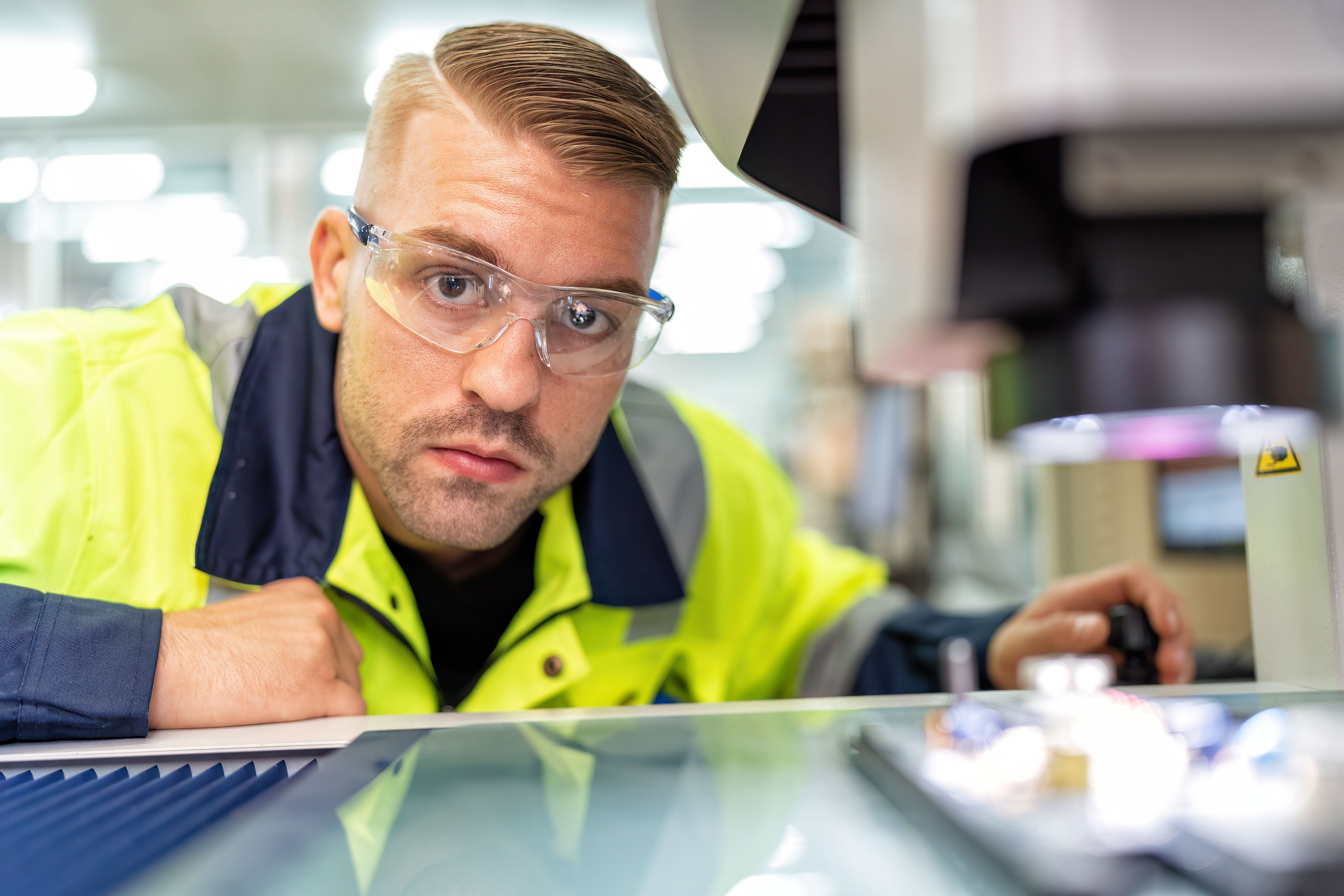 Why choosing a local plastic supplier cuts lead times and lifts quality control 3 engineer sitting in robot fabrication room use mea 075450092c08997f7e84