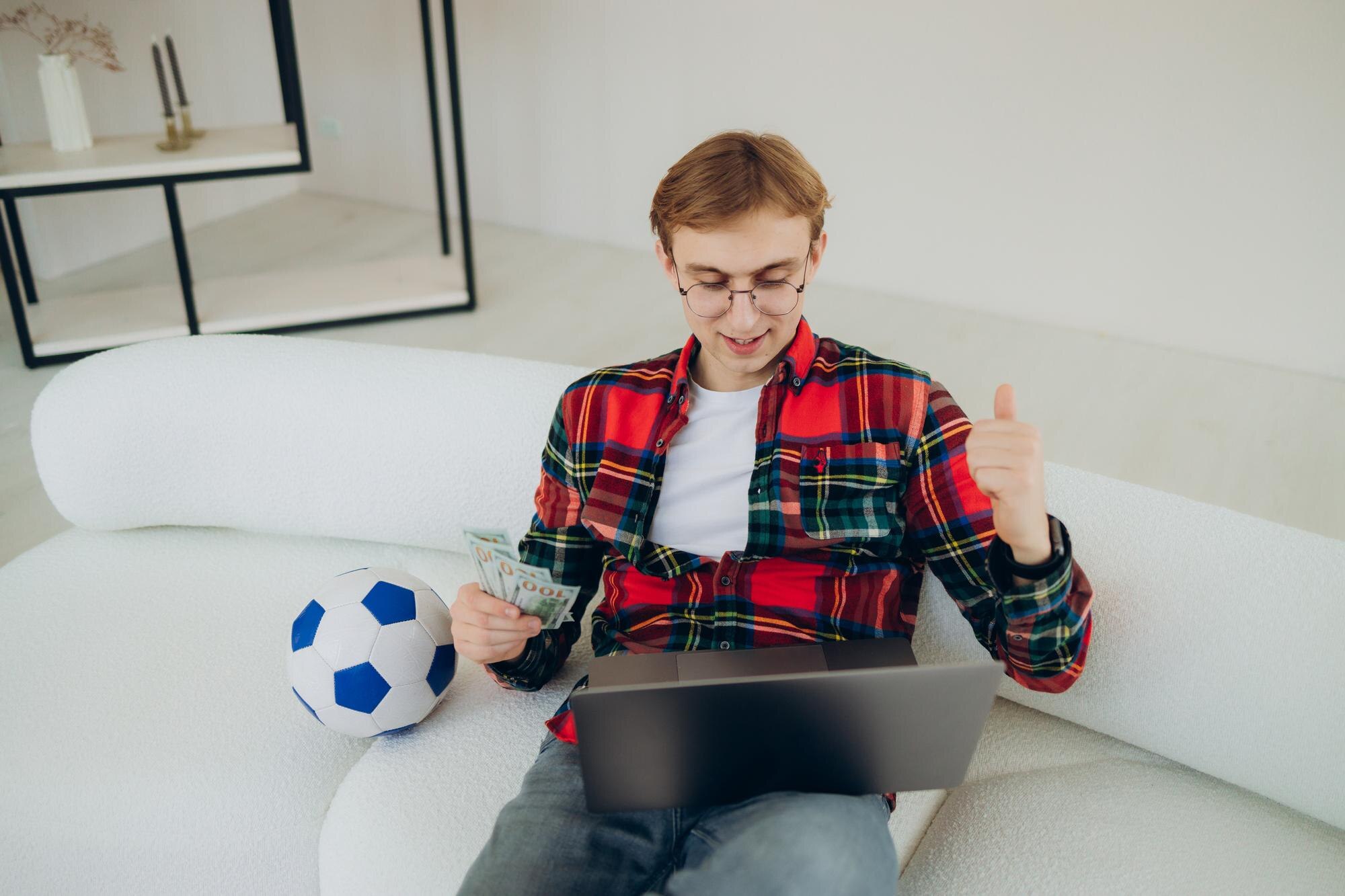 Top Factors to Consider When Reviewing a Betting Platform 3