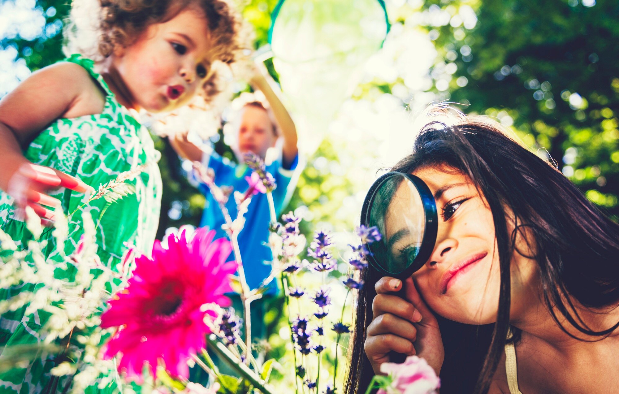 spring scavenger hunt for kids