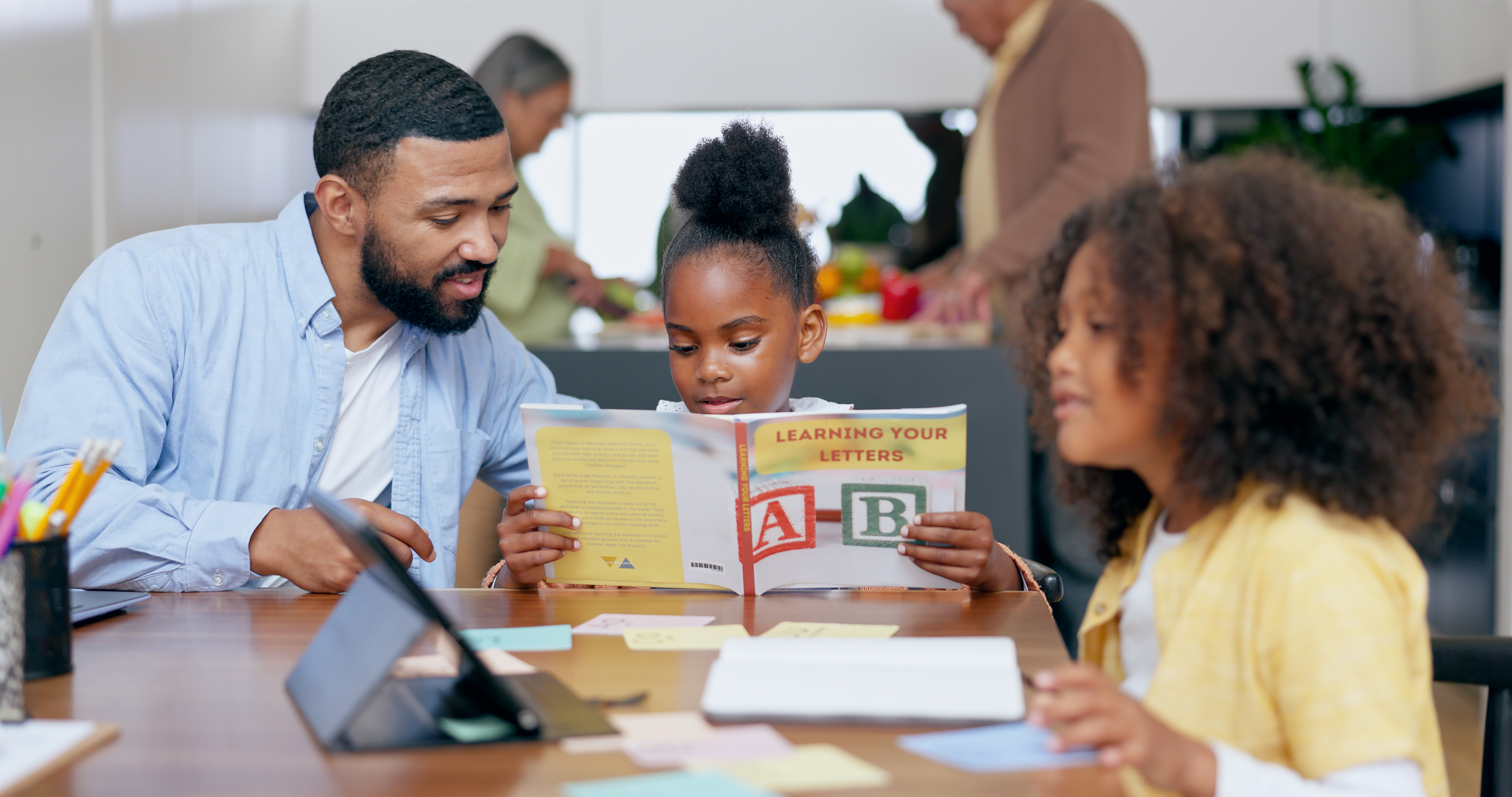 Father Kids And Book For Teaching Reading And Ta E7095fc81da6254f75d2