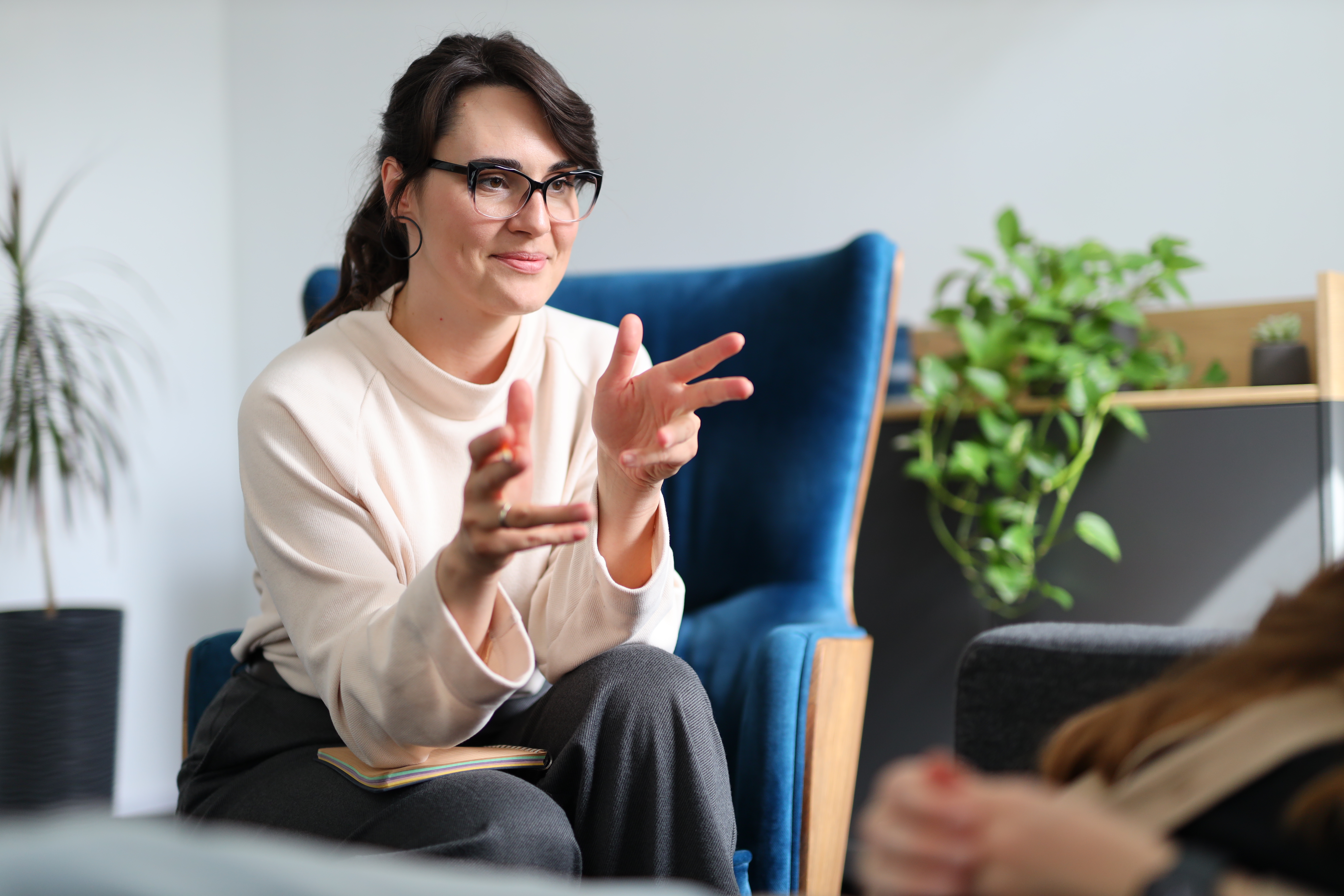 female therapist engaging with client in comfortab 28e6afd7728ed3f75fb7