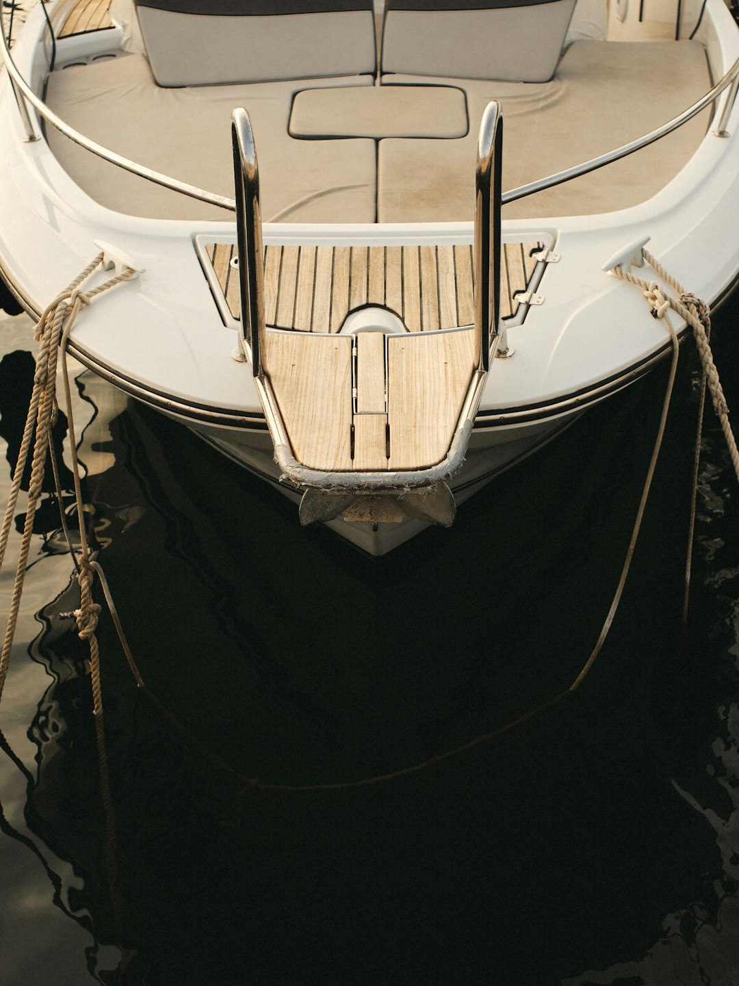 Click. Sign. Sail: How Digital Charter Agreements Make Yacht Booking Faster
