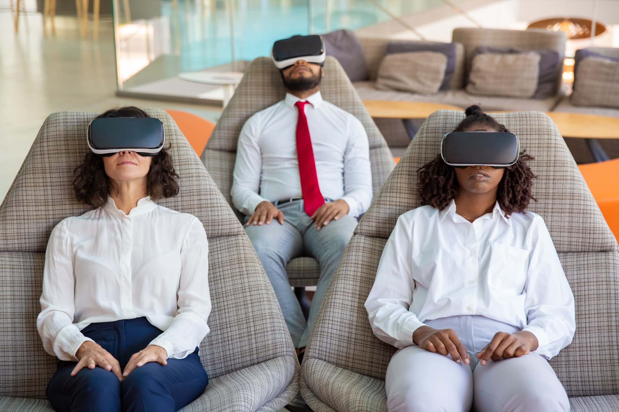 focused business colleagues in vr headsets 724a153dbbe0387ec98d