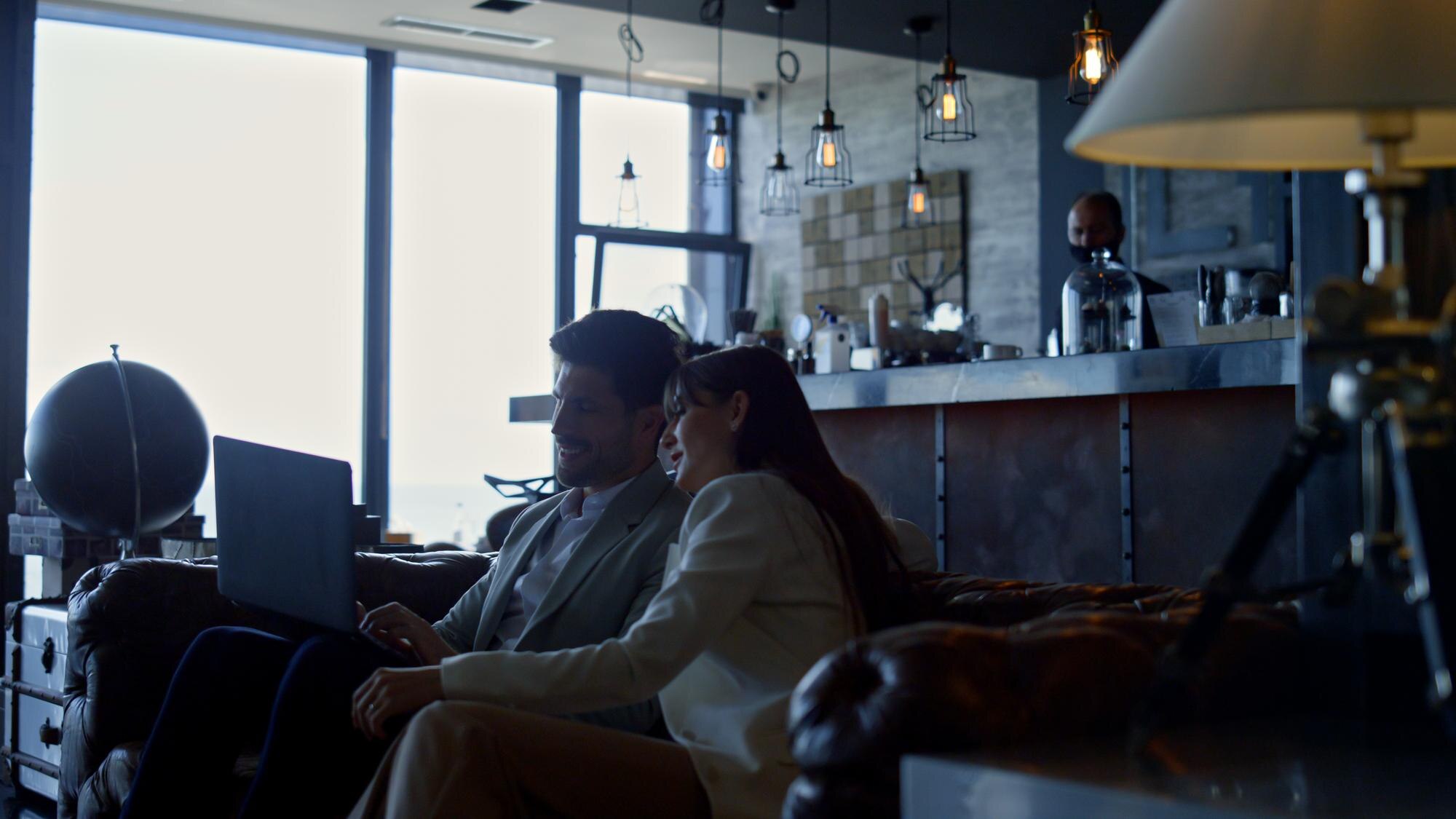 7 errores fiscales frecuentes en Airbnb y restaurantes y cómo corregirlos a tiempo para proteger tu negocio