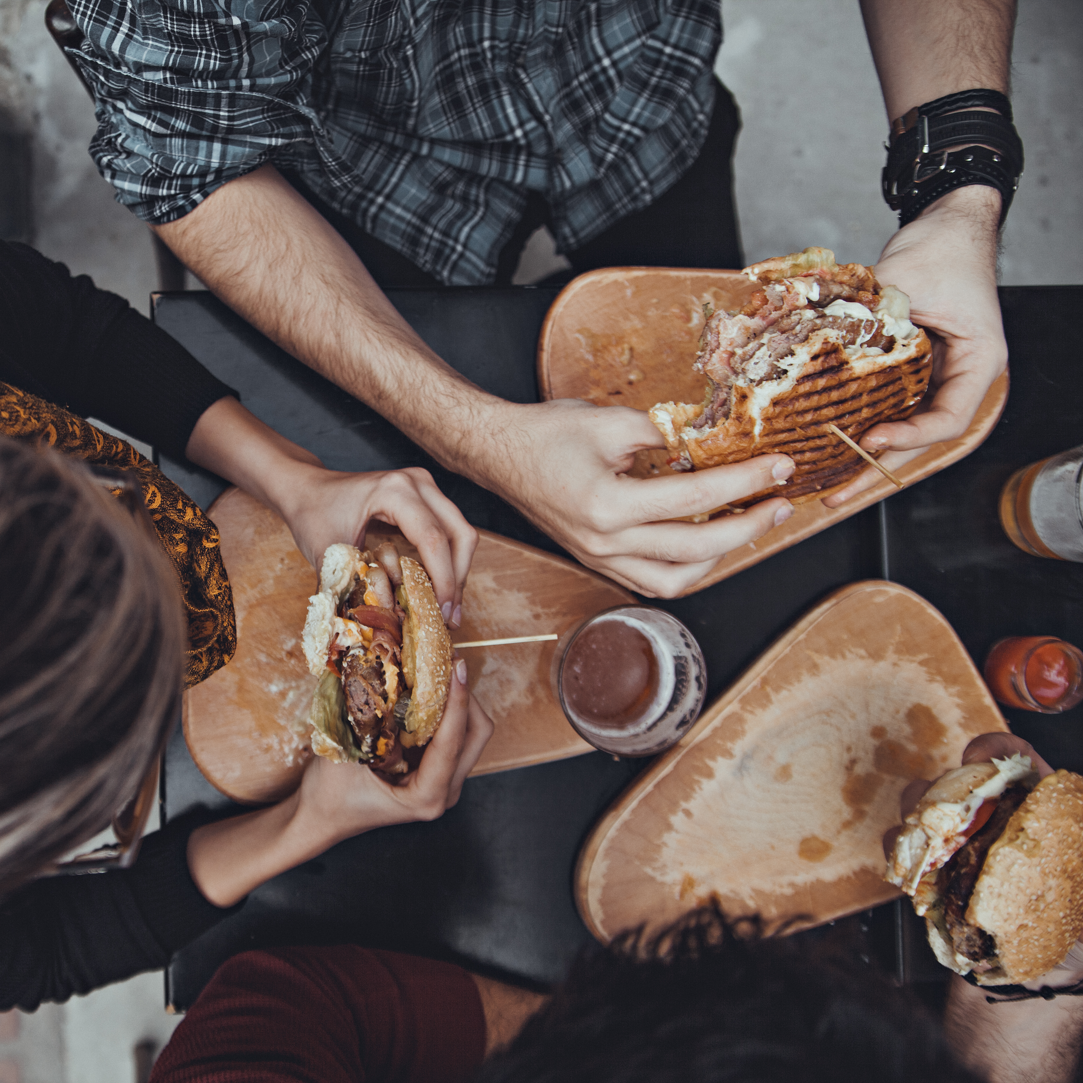 Fast, Fresh, and Family‑Approved: Why Jubilee Juice & Grill Brings Everyone to the Table 2 friends in fast food restaurant 33bb33d79b4bb66cc4e4