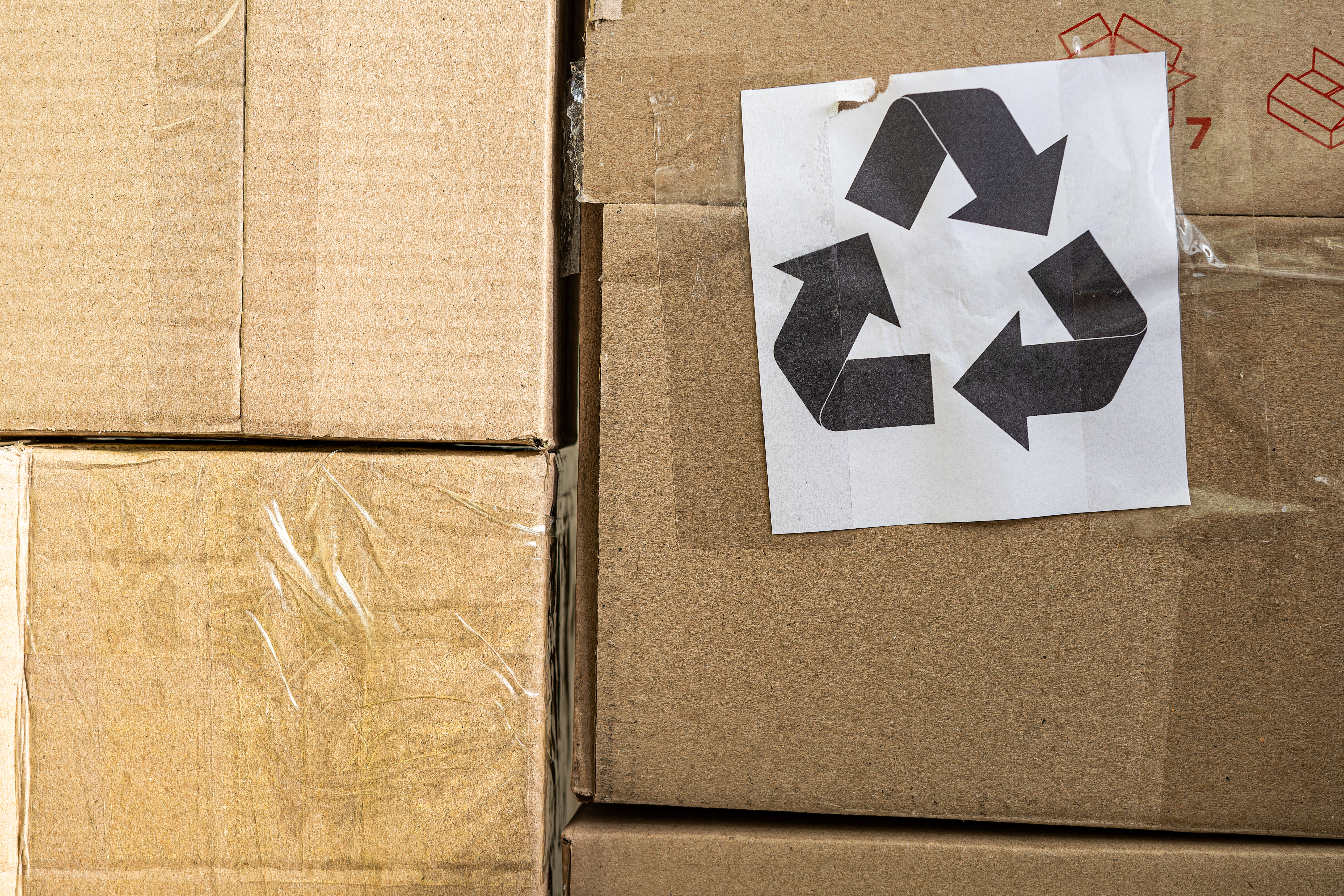 group of cardboard packaging for delivery c7b36b4bdd1fb850b4a3