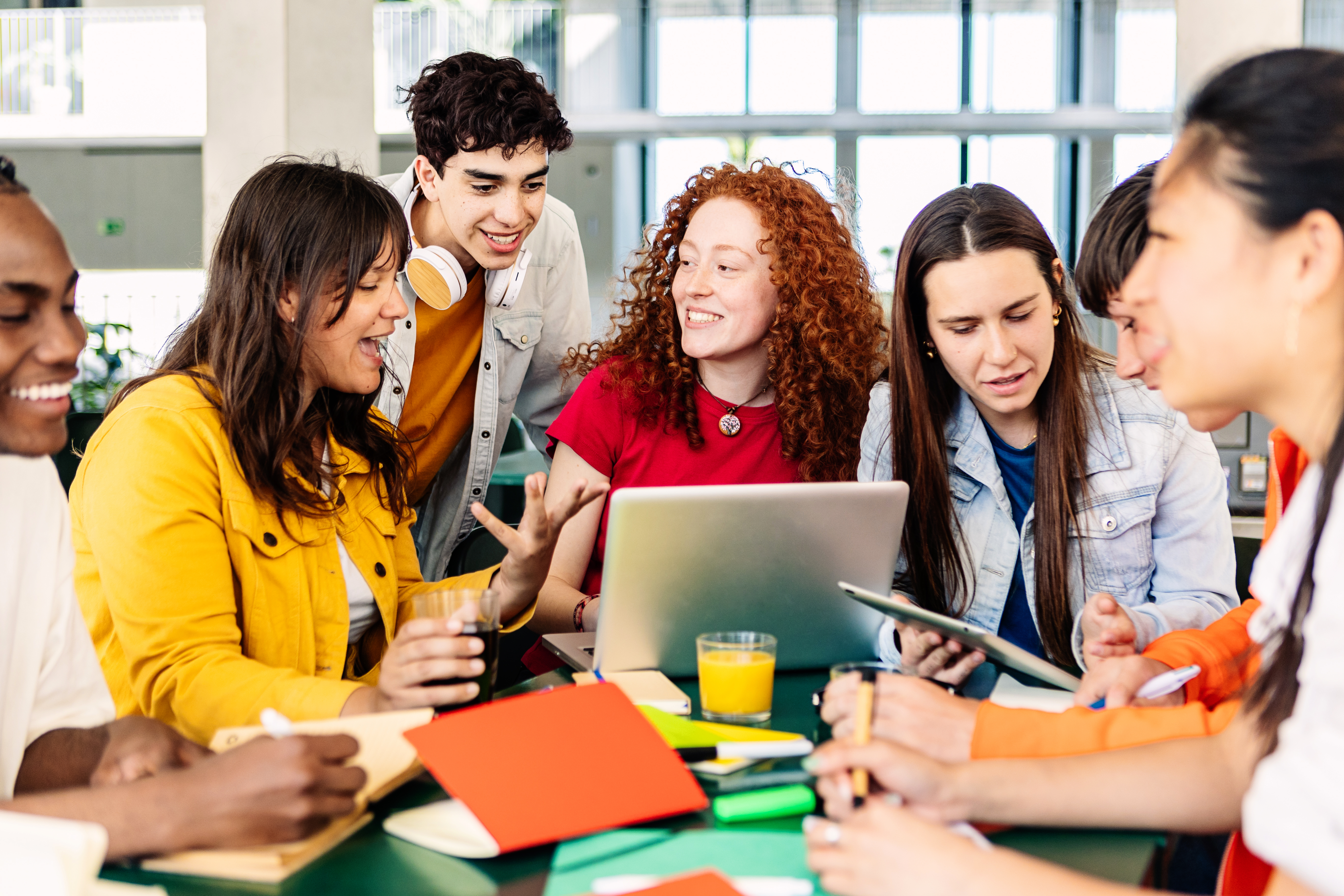 Group Of College People Studying Together On Cafet B8926c39ad348ff85a7b
