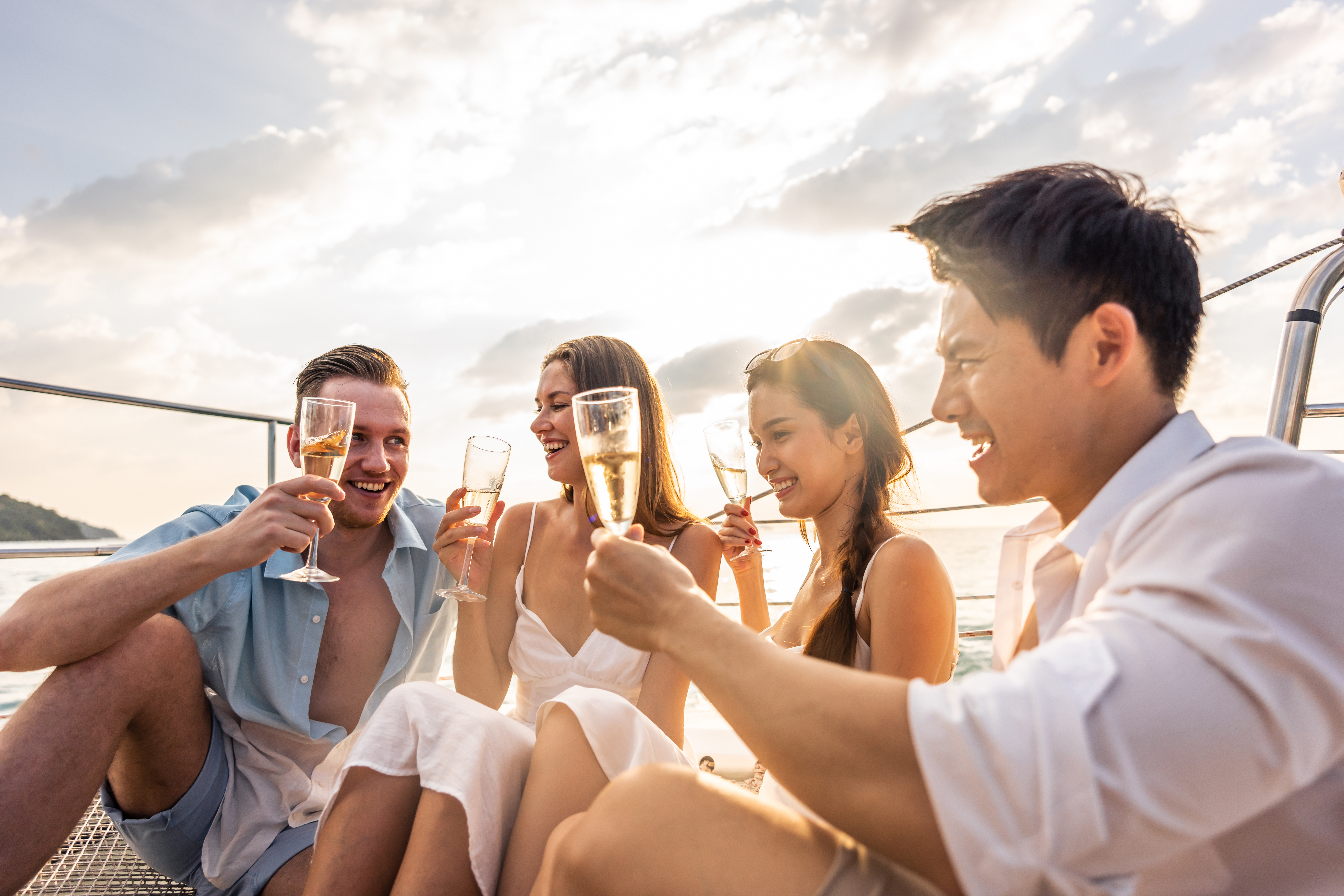 Group Yacht Trips Without the Money Drama: Split Costs the Easy Way