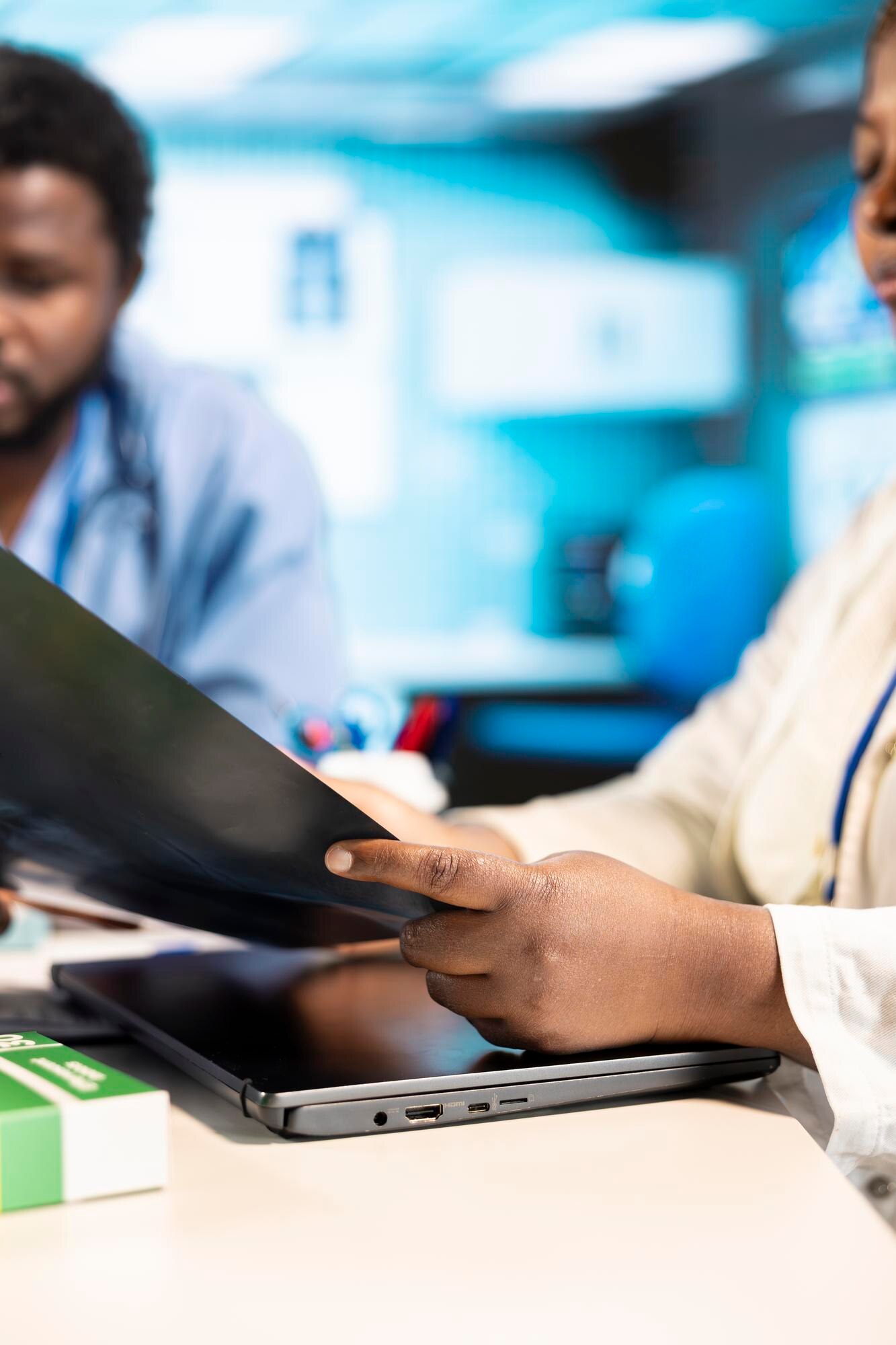 Croissance des cabinets de santé : acquisition de patients, automatisation et image de marque