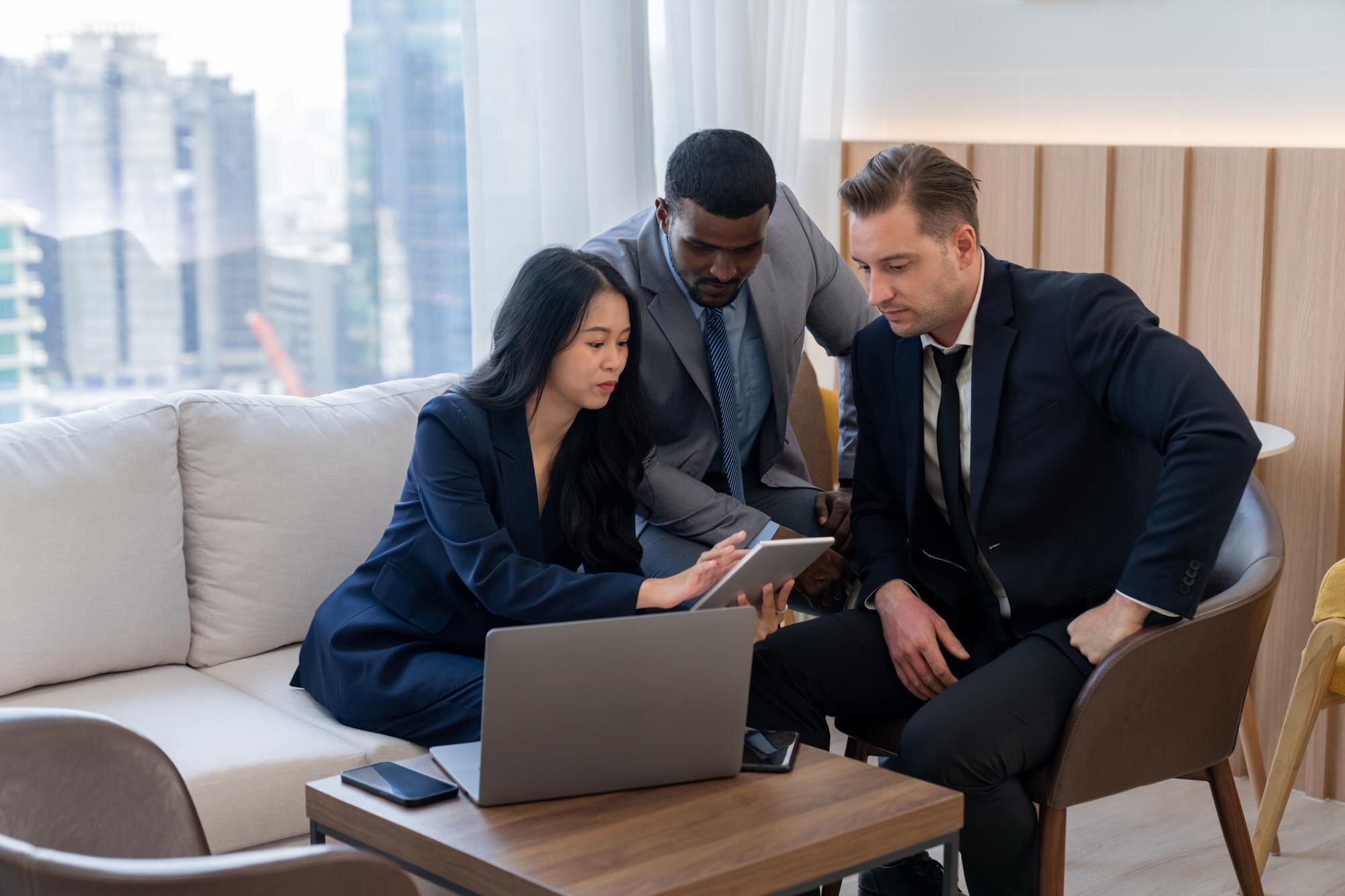 Cómo Navegar las Normativas Fiscales de Airbnb Sin Estrés y Evitar Multas Costosas