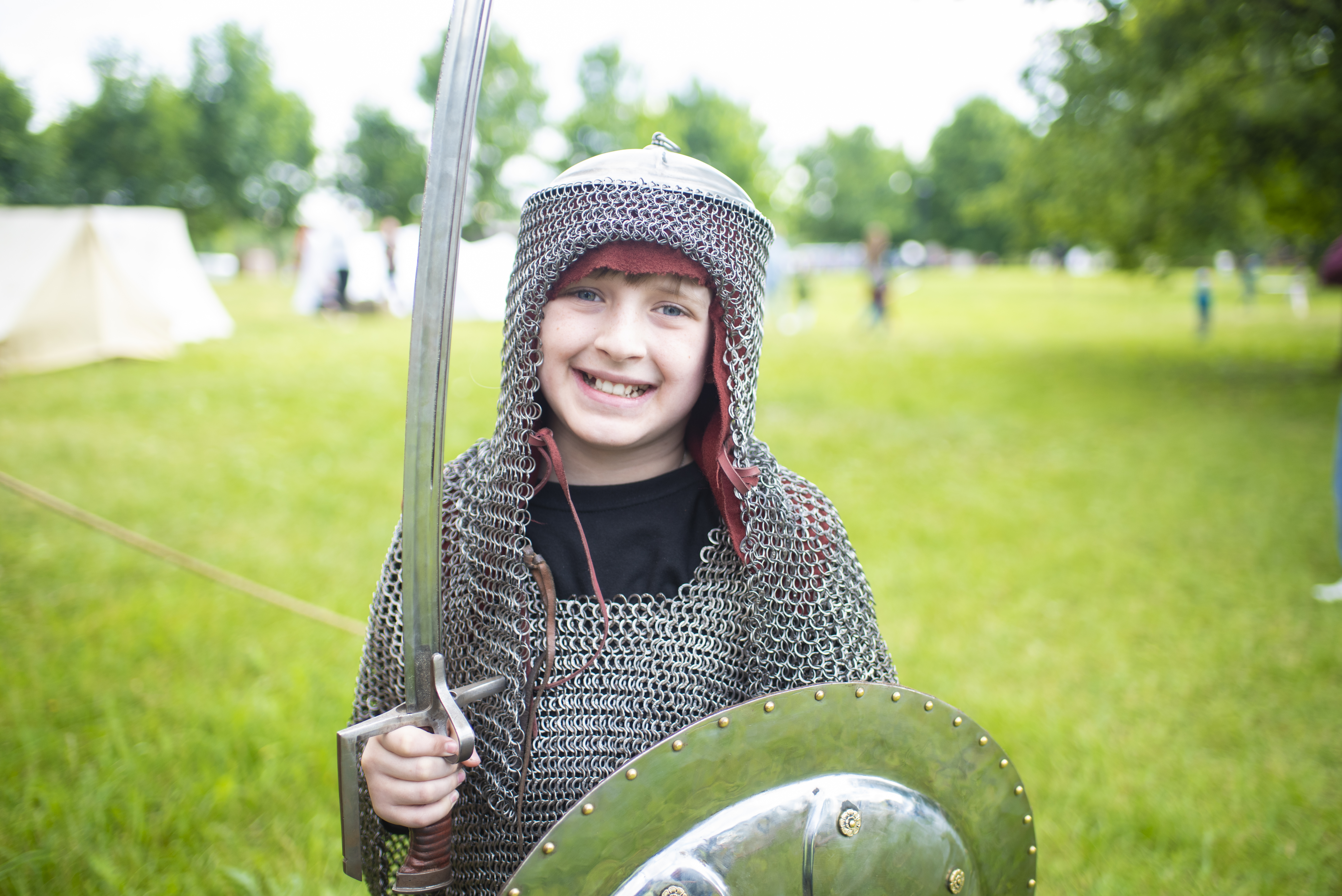 Family Fun Unleashed: Dive Into Enchantment at Yosemite Chivalry & Fantasy Festival!