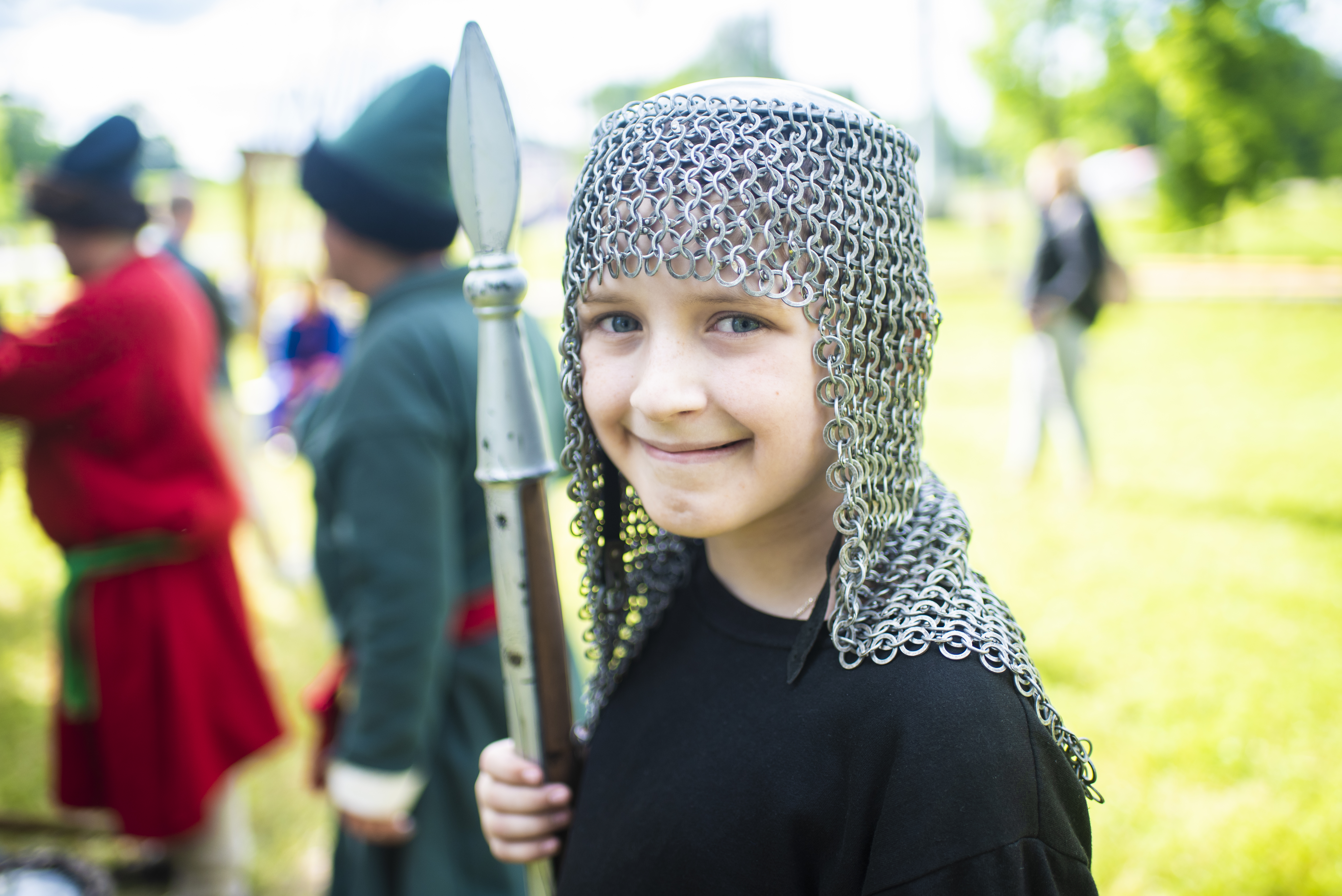 Unlocking History: Enchanting Kids with Interactive Festival Adventures!